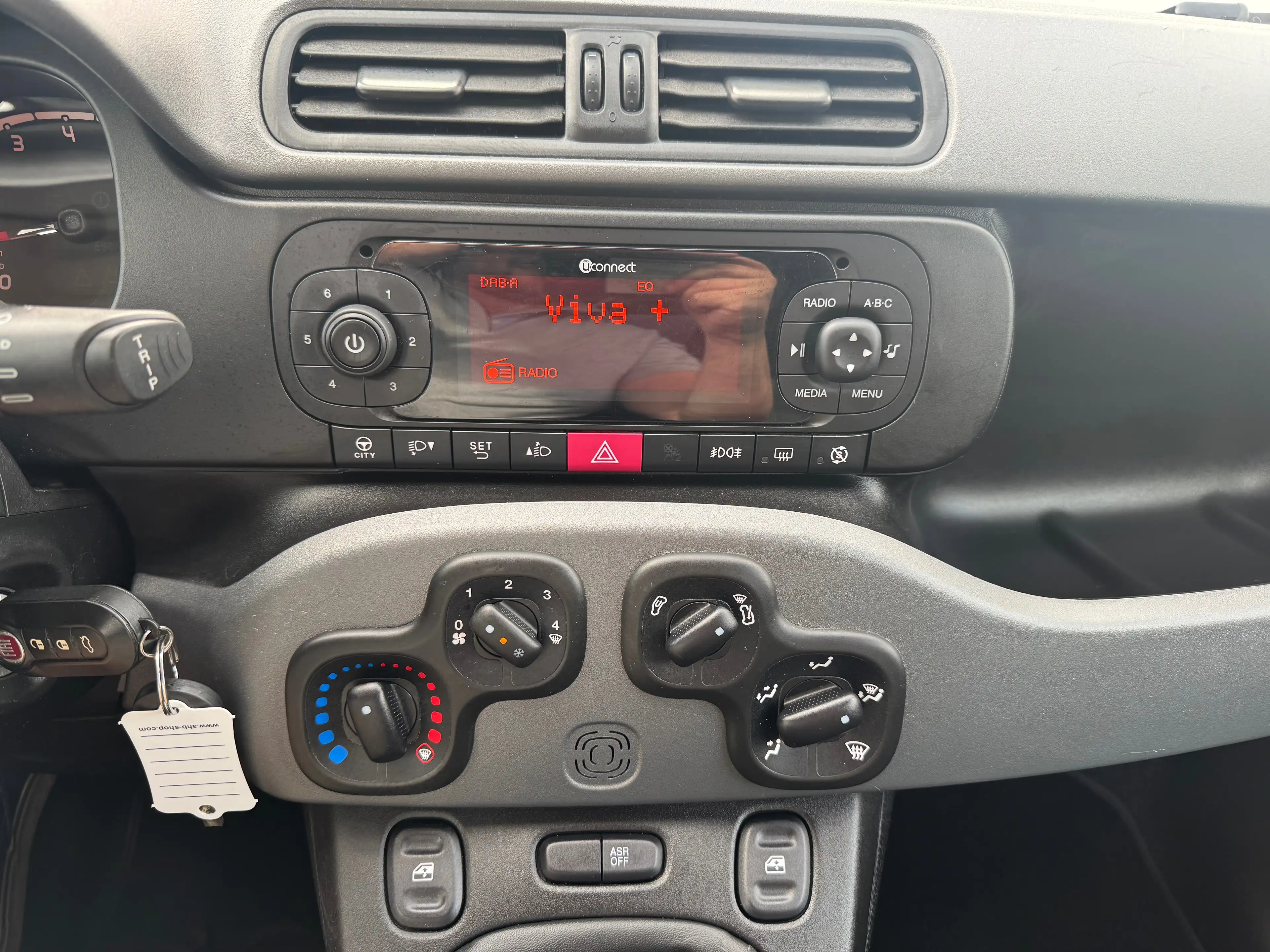 Fiat Panda Cross 1.2i Waze / DAB / AIRCO / PDC / LED / GARANTIE — photo 10