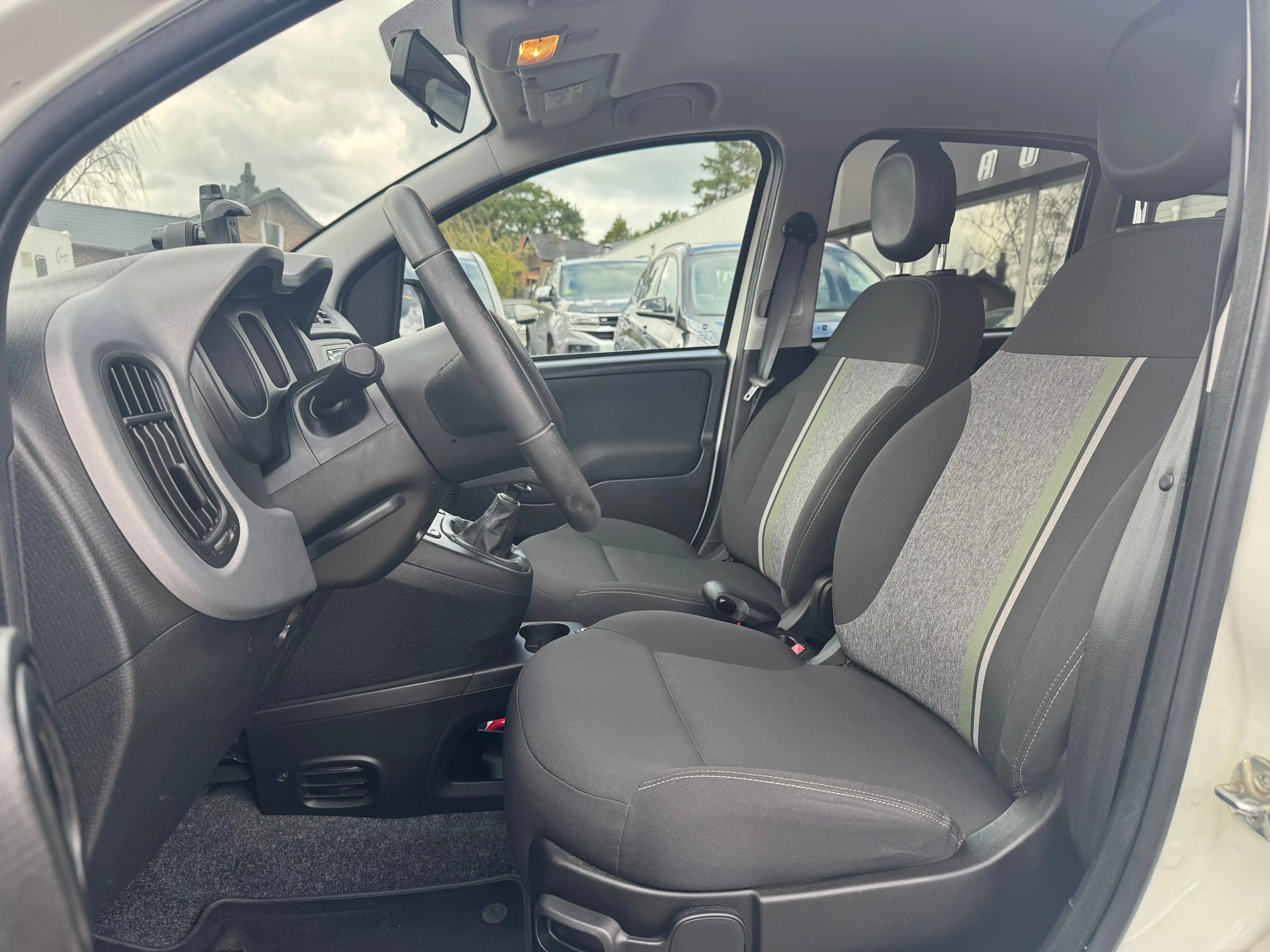 Fiat Panda Cross 1.2i Waze / DAB / AIRCO / PDC / LED / GARANTIE — photo 6