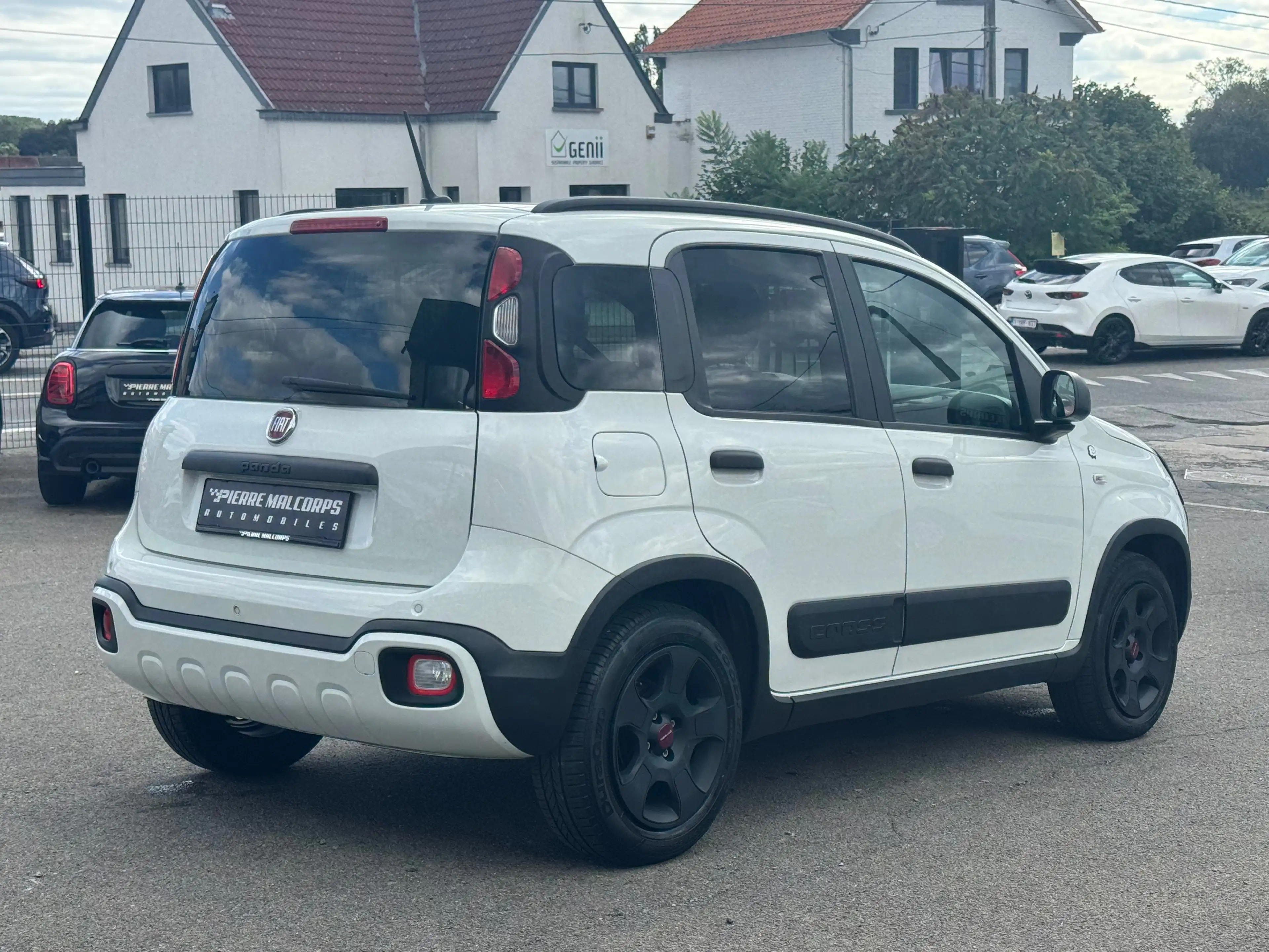Fiat Panda Cross 1.2i Waze / DAB / AIRCO / PDC / LED / GARANTIE — photo 3