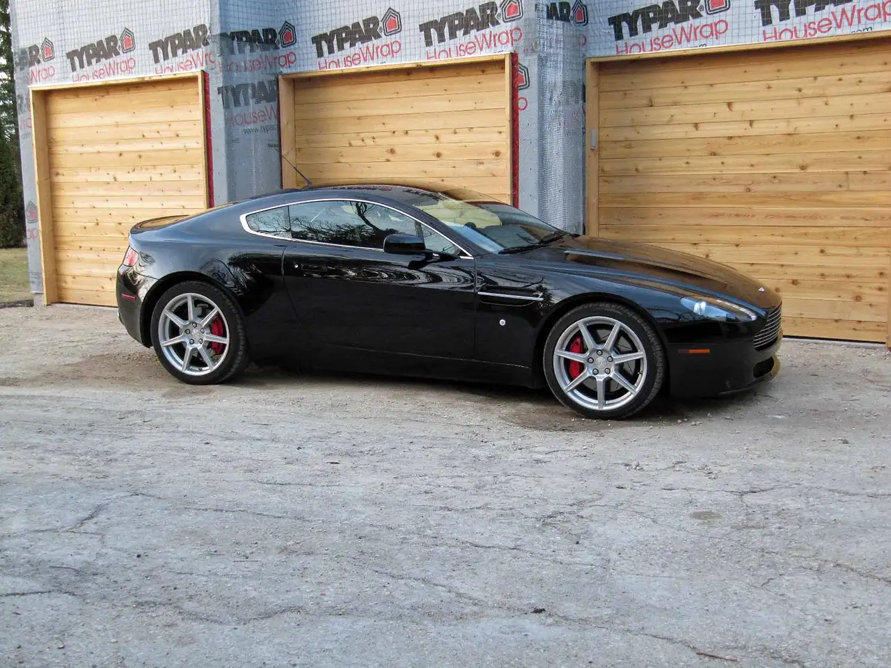 2007 Aston Martin Vantage