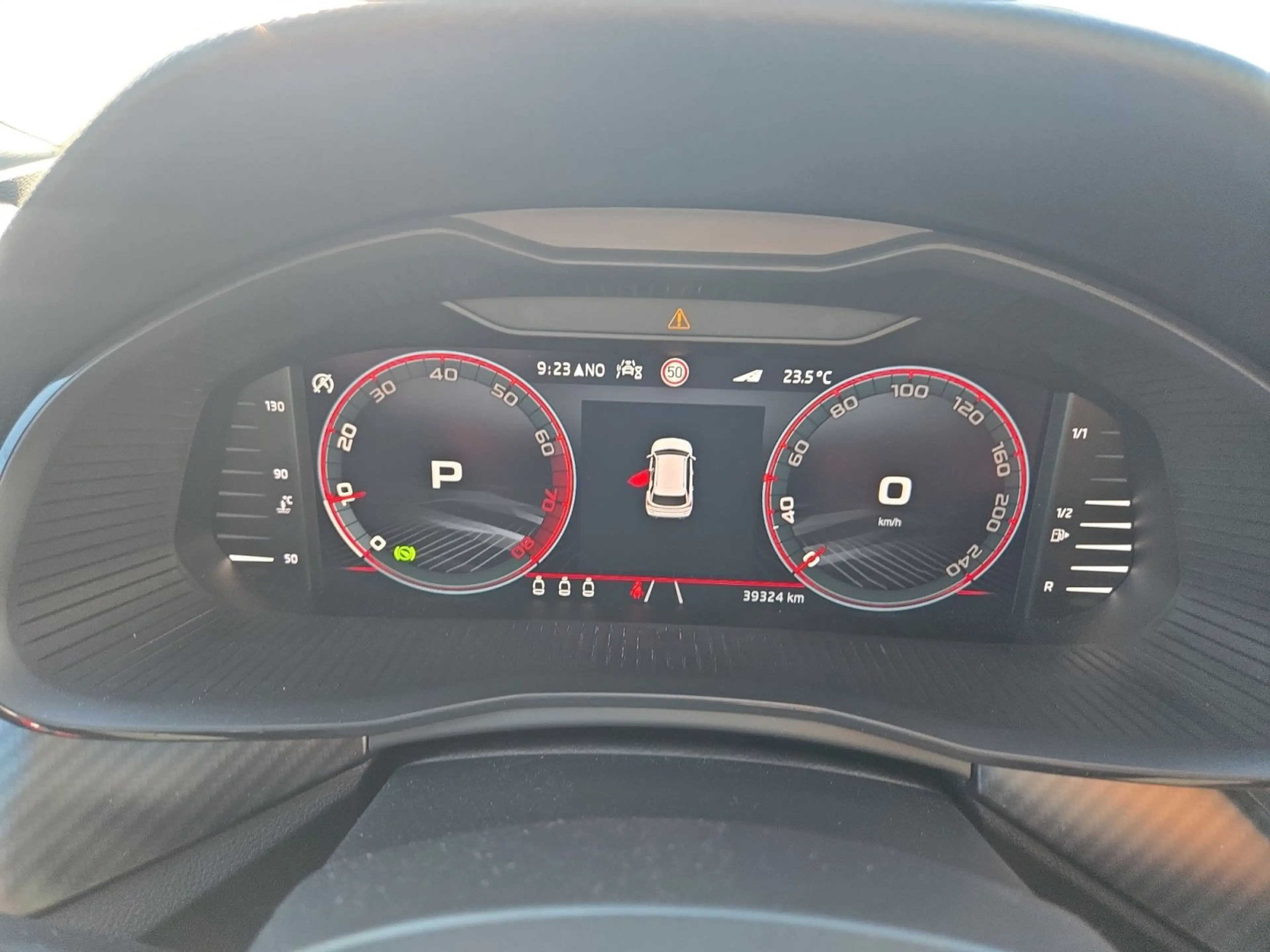 Skoda Kamiq Monte Carlo 1.5 TSI DSG, PANO/KAM/LED/18"/ — photo 9