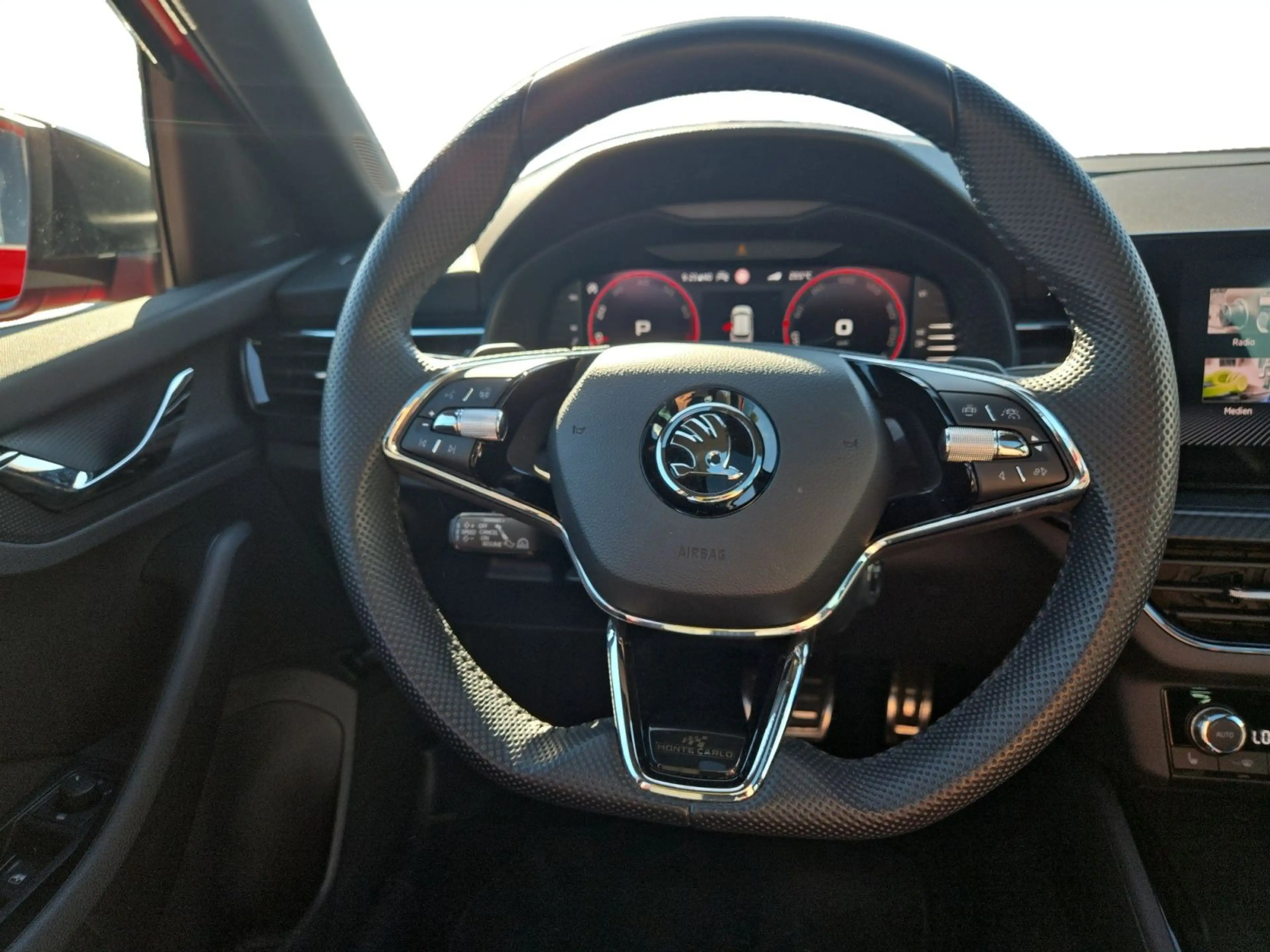 Skoda Kamiq Monte Carlo 1.5 TSI DSG, PANO/KAM/LED/18"/ — photo 13