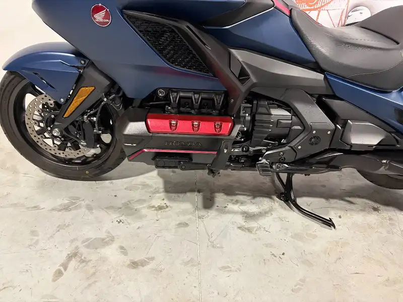 Honda GL 1800 - foto 8