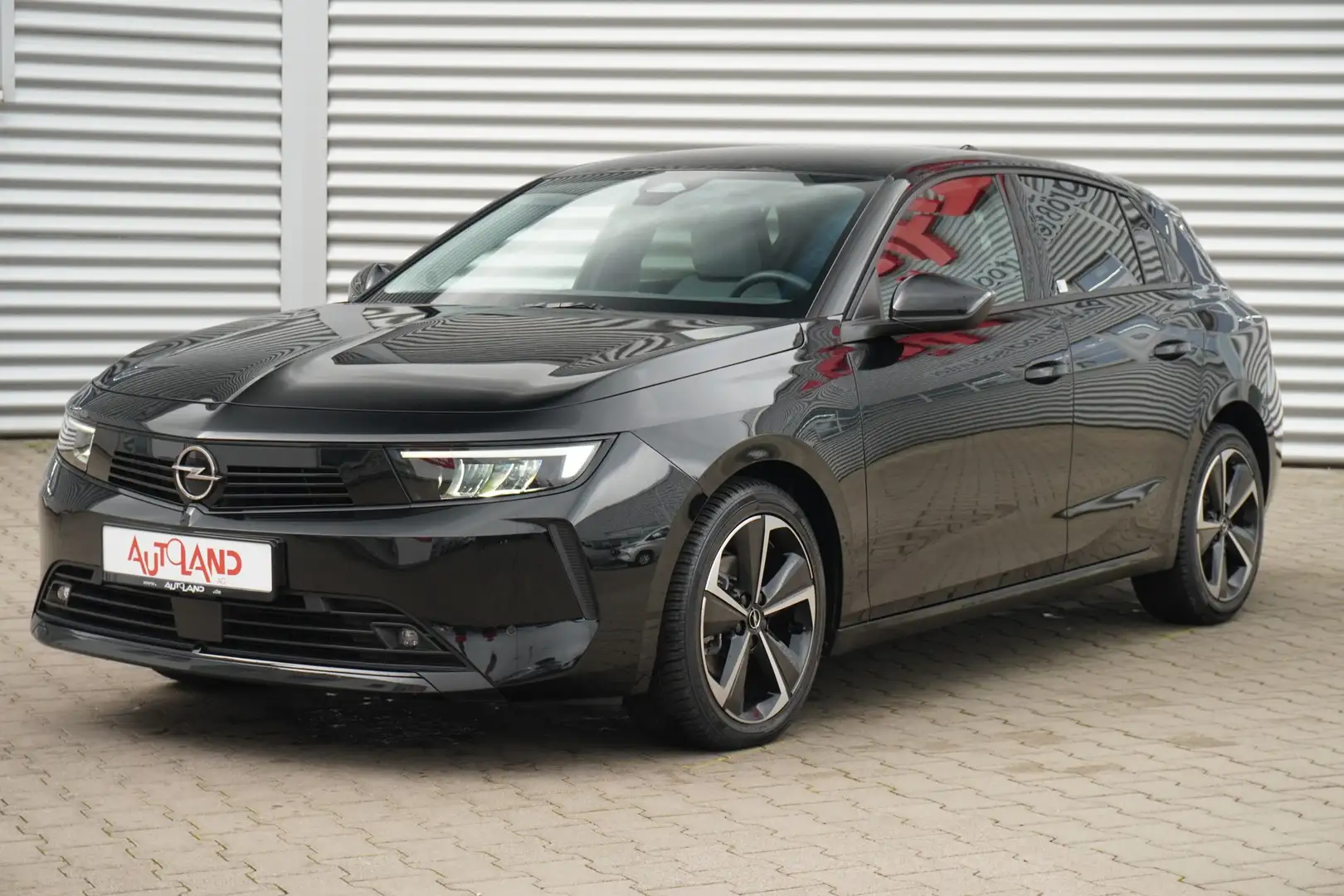 Opel Astra L 1.2 Business Elegance Aut. LED AHK Navi Noir - 1