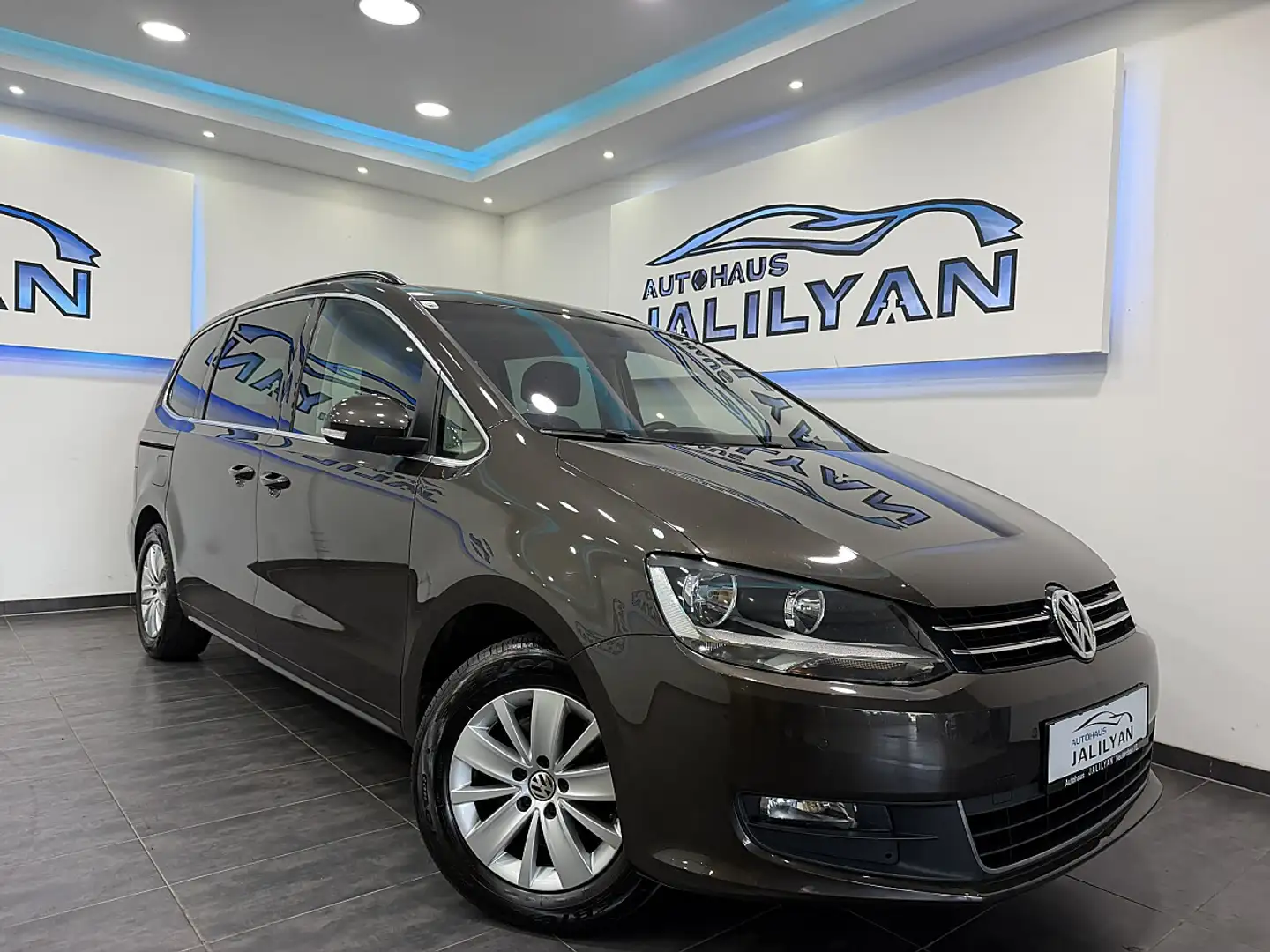 Volkswagen Sharan Comfortline BMT 2,0 TDI DPF 4Motion 7 SITZER Braun - 2