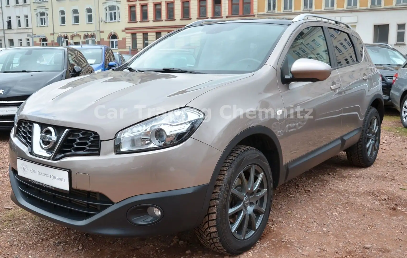 Nissan Qashqai I-Way 4X4 1.6 dCi Allrad Navi Tüv neu Hnědá - 1