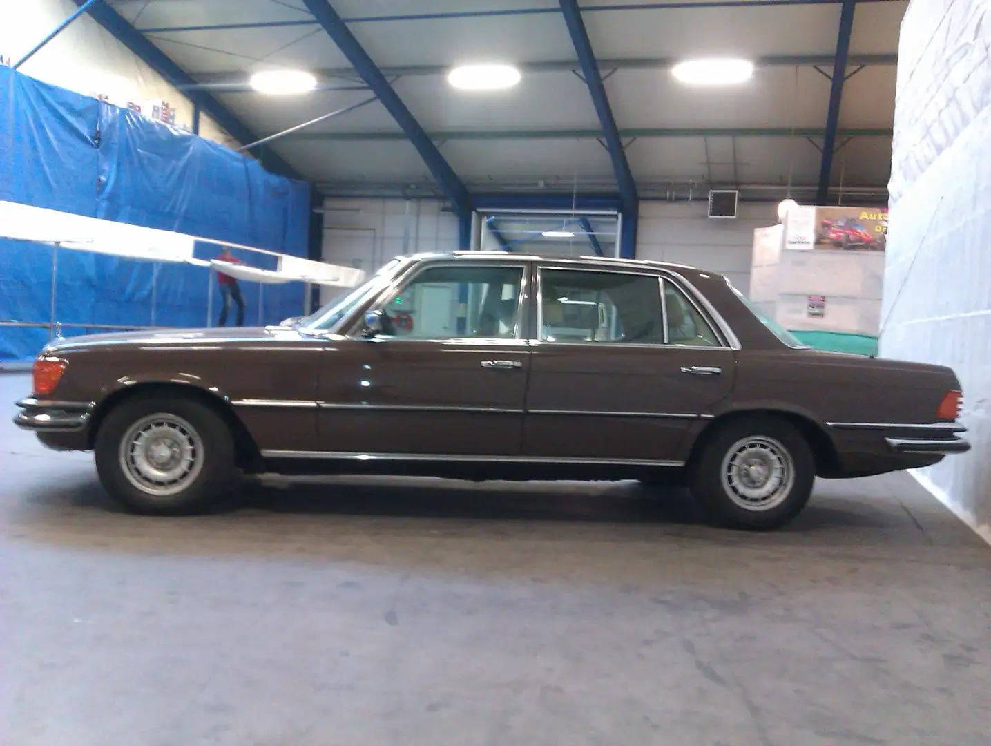 Mercedes-Benz 450 SEL 6.9 Braun - 2