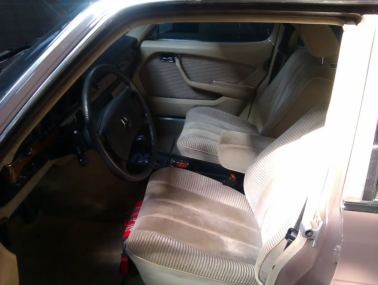 Mercedes-Benz 450 SEL 6.9, foto 9