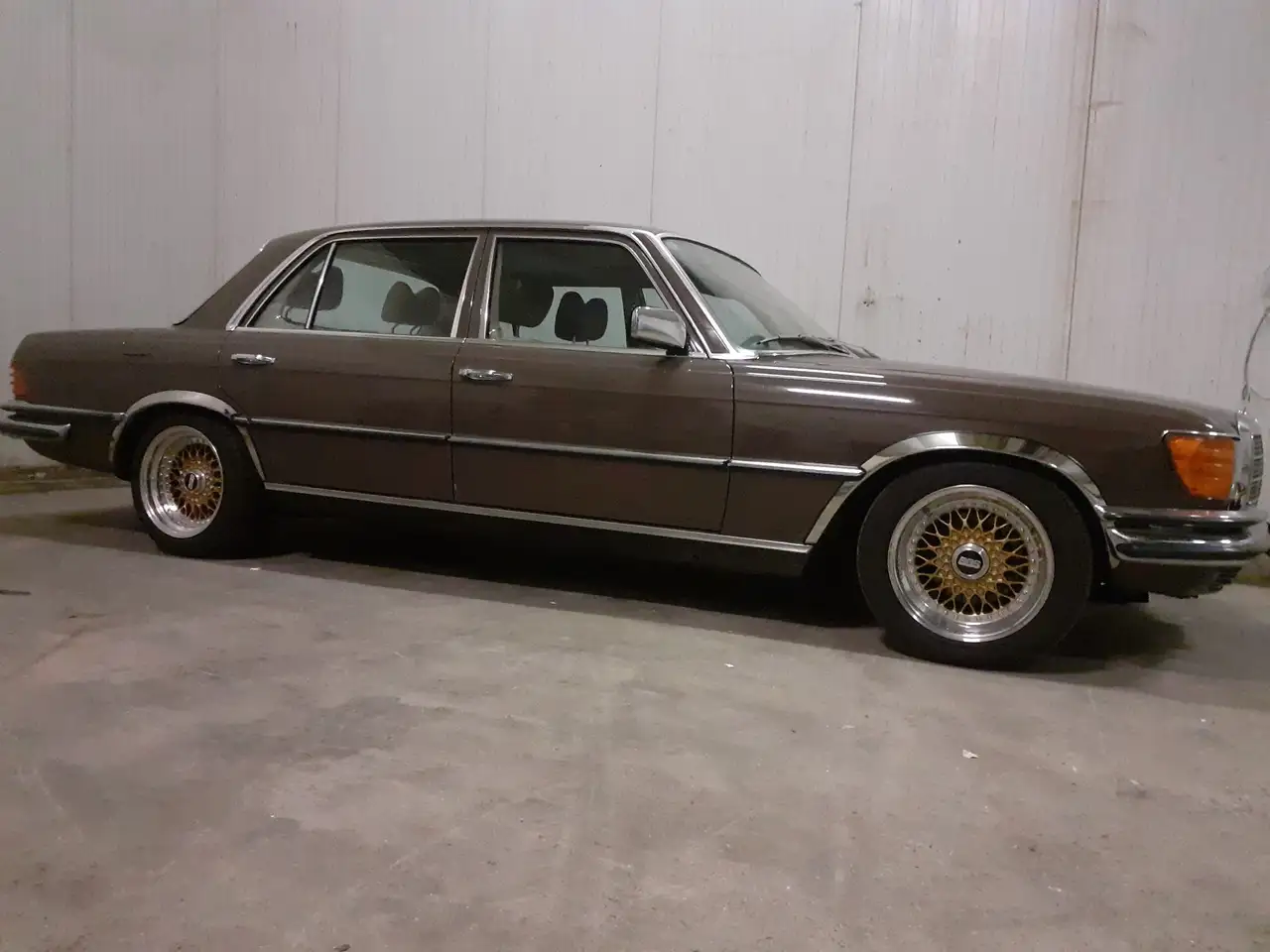 Mercedes-Benz 450 SEL 6.9, foto 11