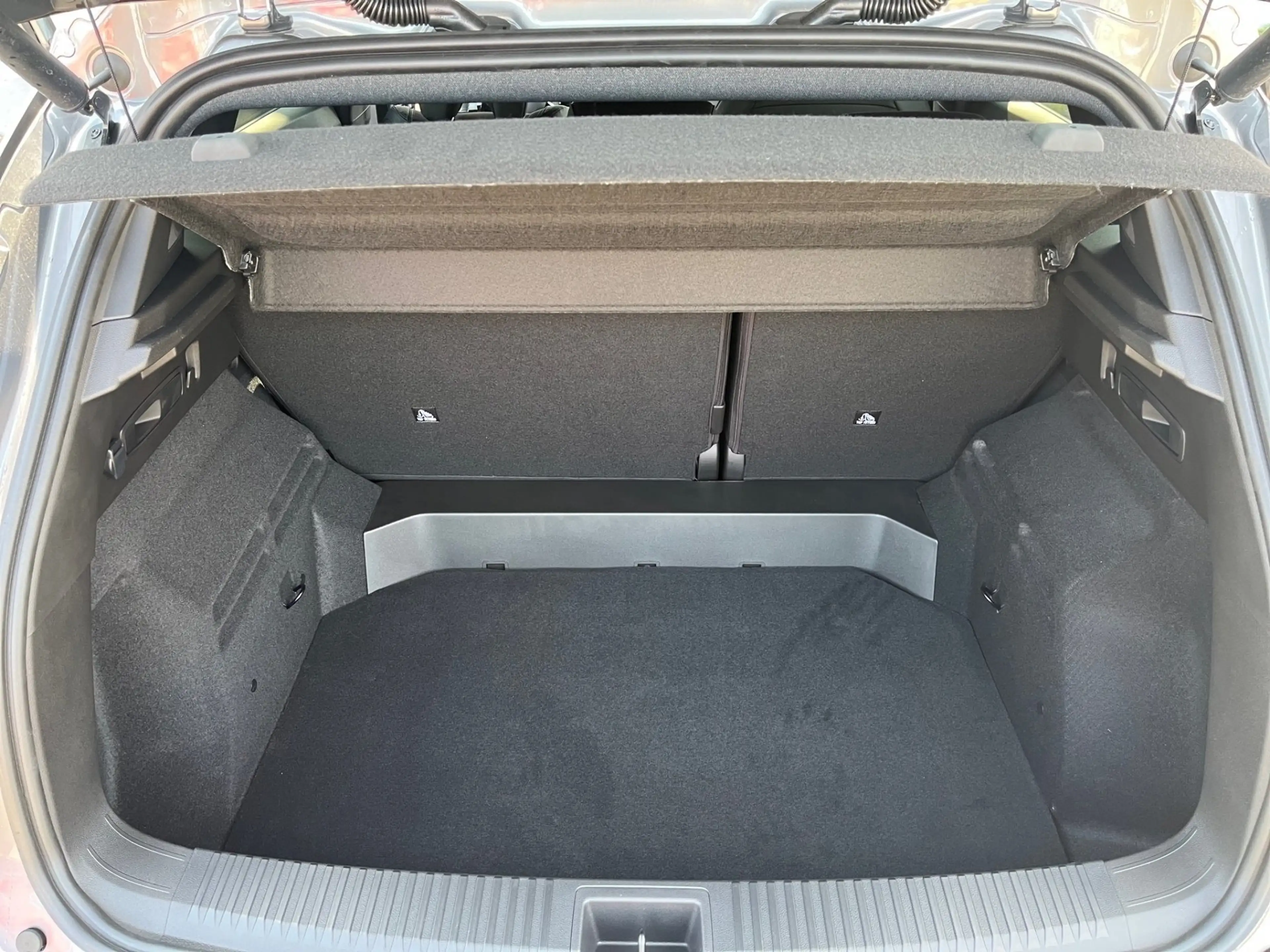 Renault Austral Esprit Alpine Mild Hybrid 150 Automatik — photo 12