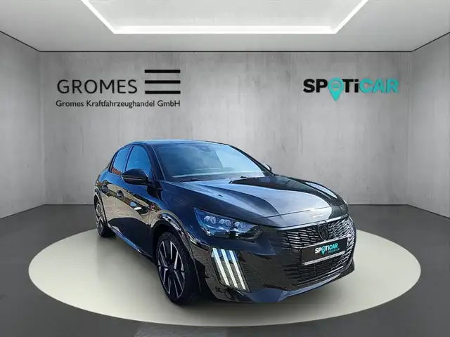 Peugeot 208 main image