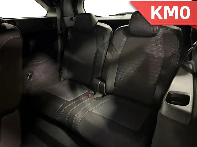 Peugeot 5008 view 15