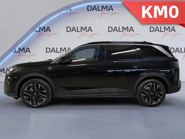 Peugeot 5008 view 2