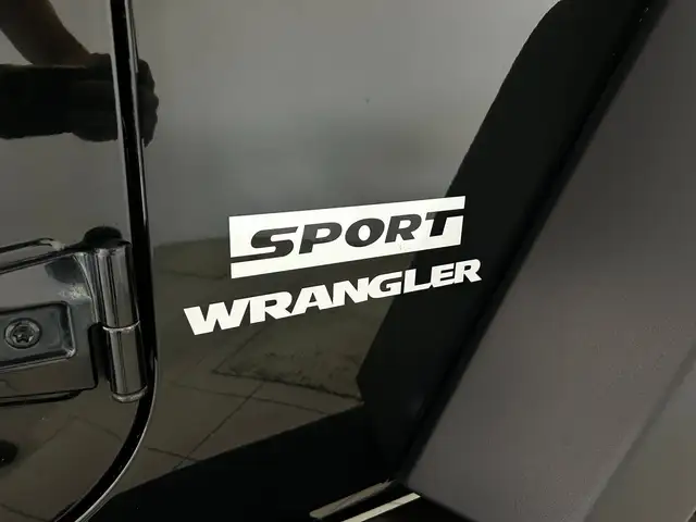 Jeep Wrangler view 10