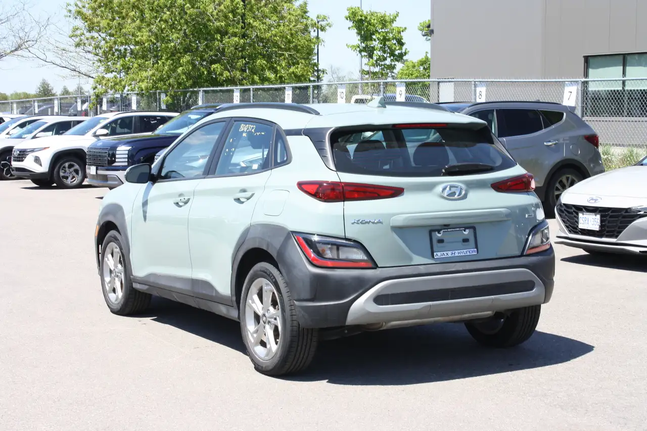 Hyundai KONA снимка Hyundai KONA