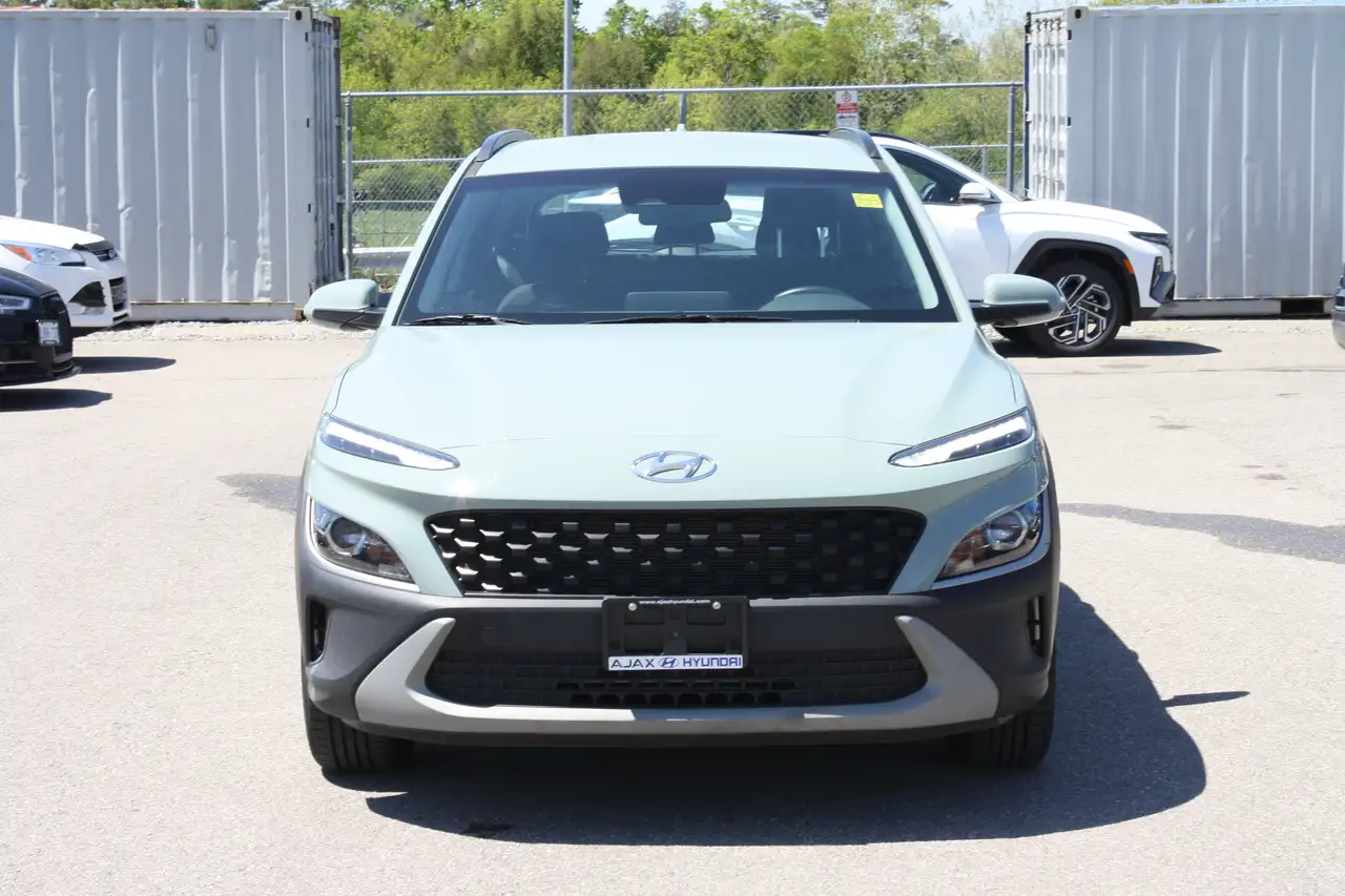 Hyundai KONA снимка Hyundai KONA
