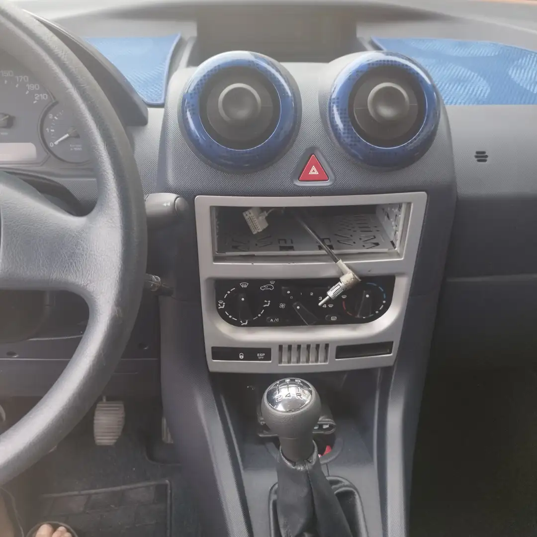 Peugeot 1007 - 2