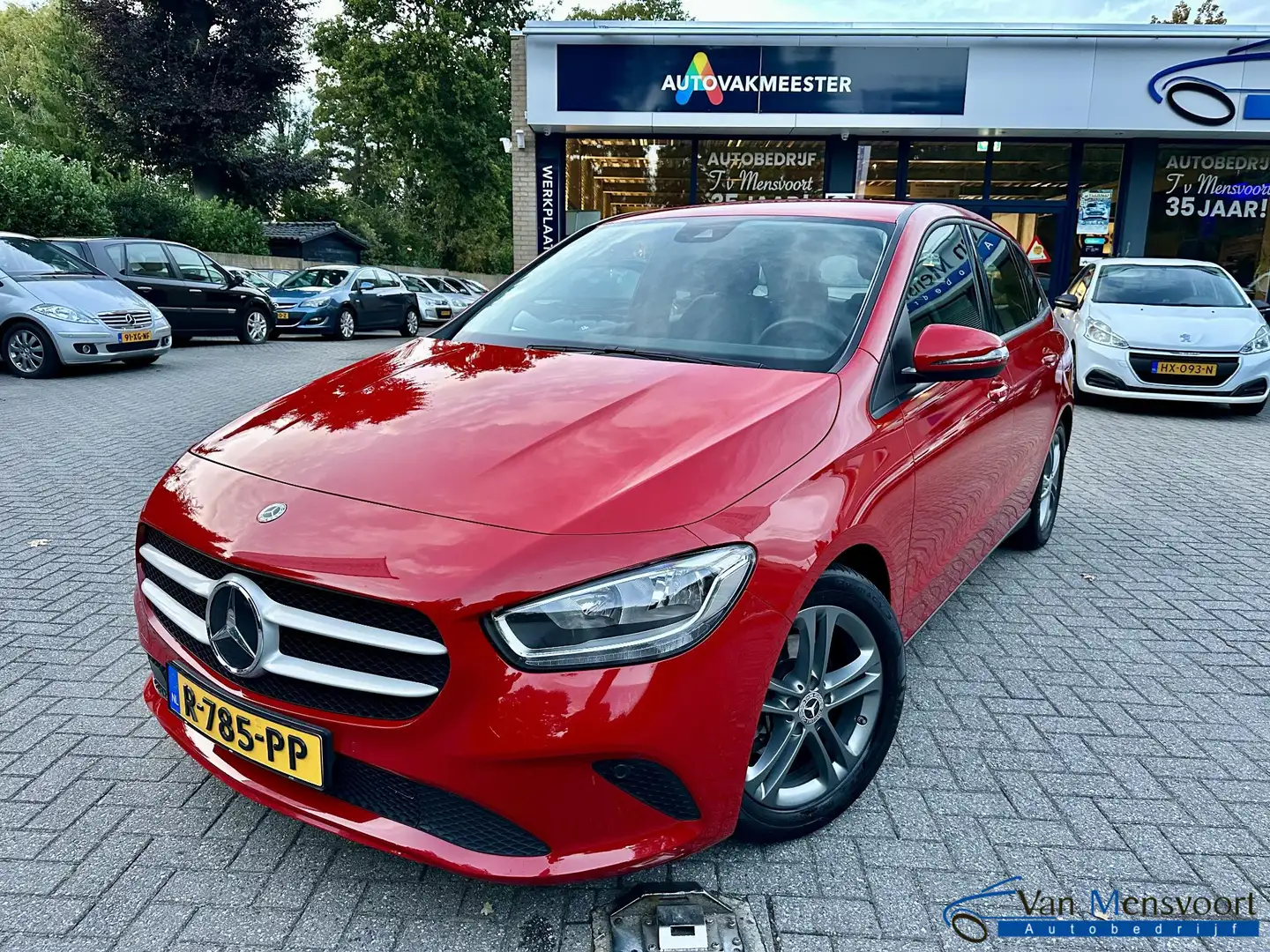 Mercedes-Benz B 180 B180 Automaat Business Solution Rouge - 1