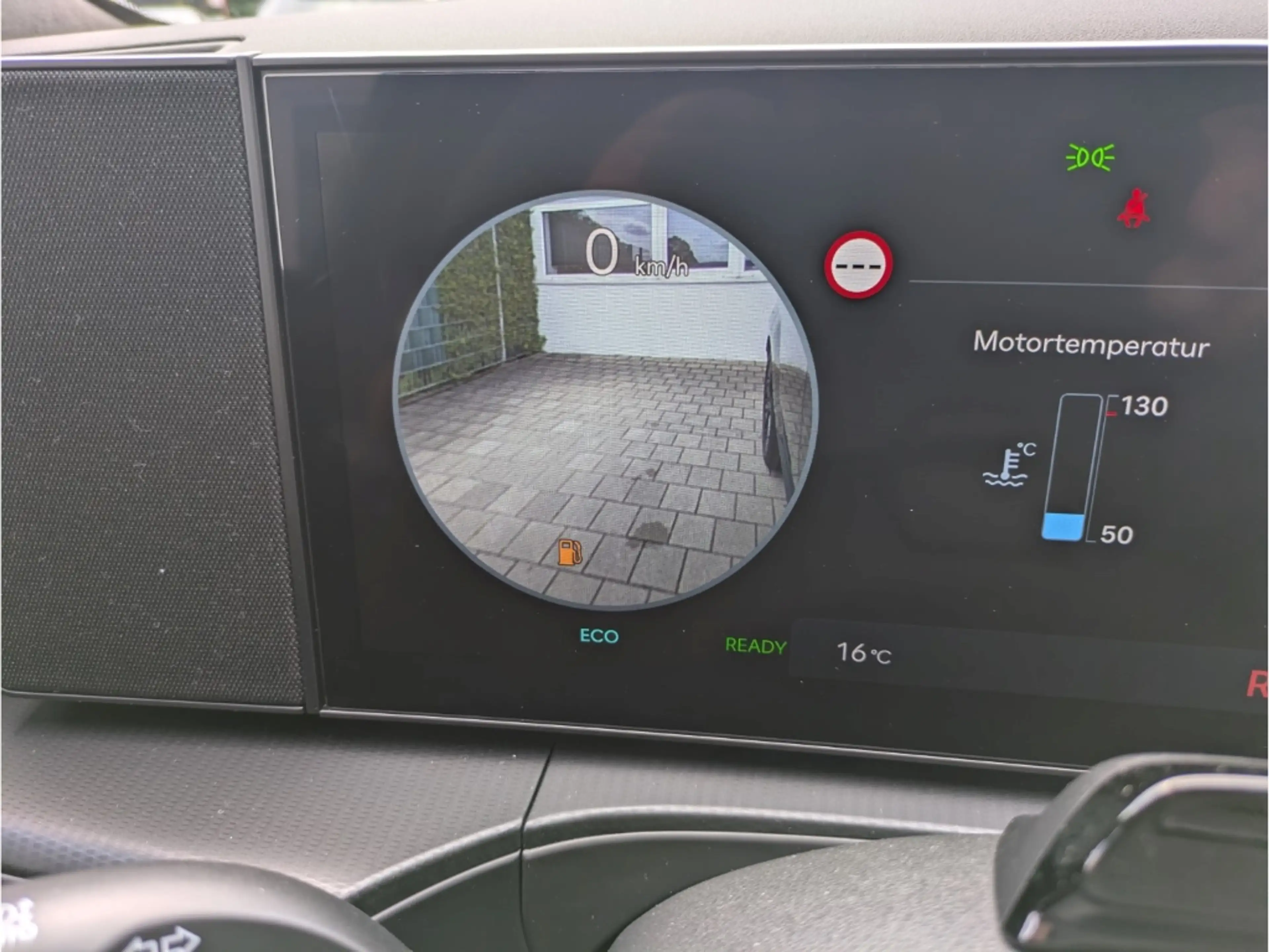 Hyundai SANTA FE HEV (MY26) BLACKLINE 1.6 T-GDI 6-AT Glas-Schiebeda — photo 9