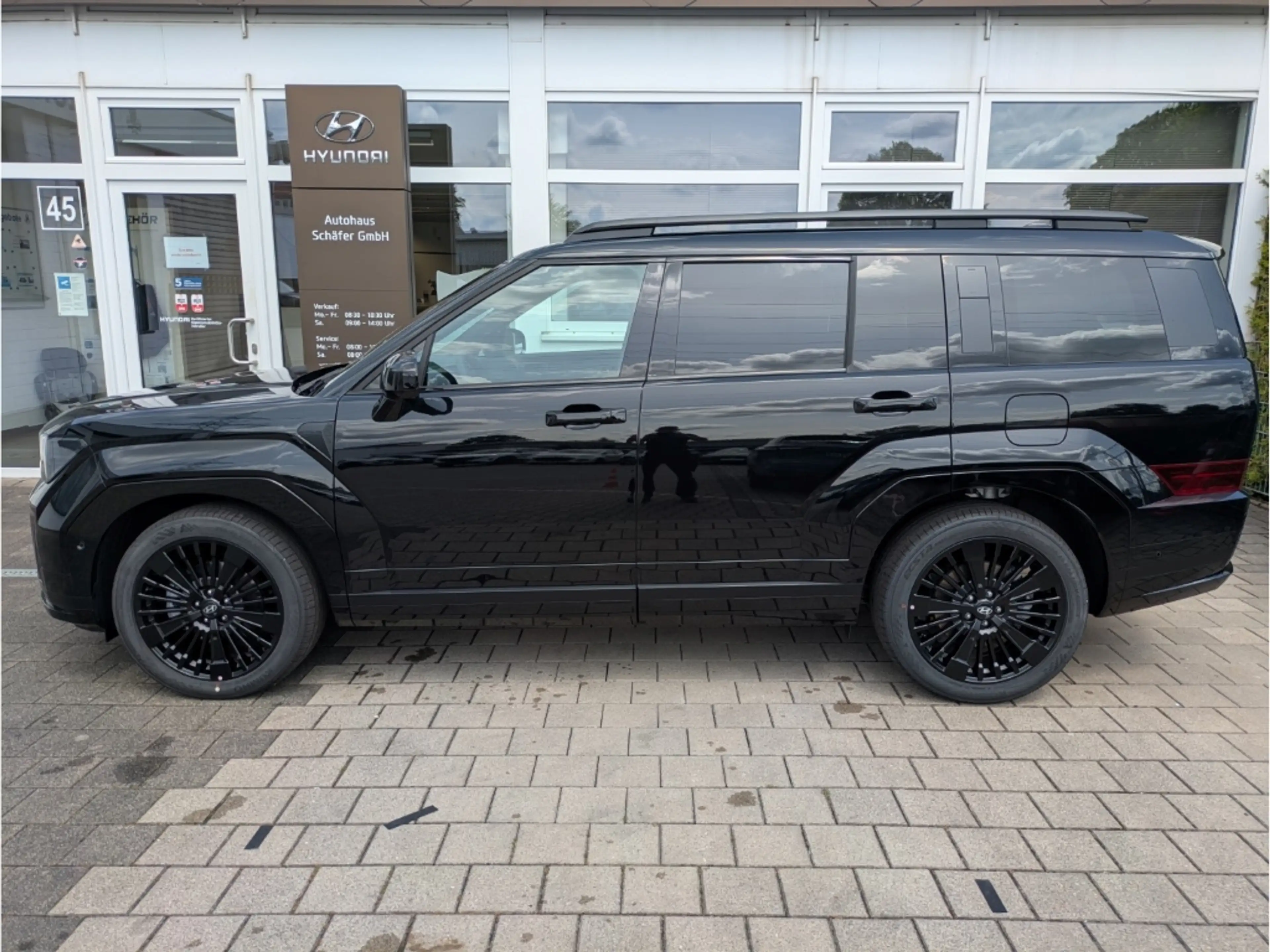 Hyundai SANTA FE HEV (MY26) BLACKLINE 1.6 T-GDI 6-AT Glas-Schiebeda — photo 3