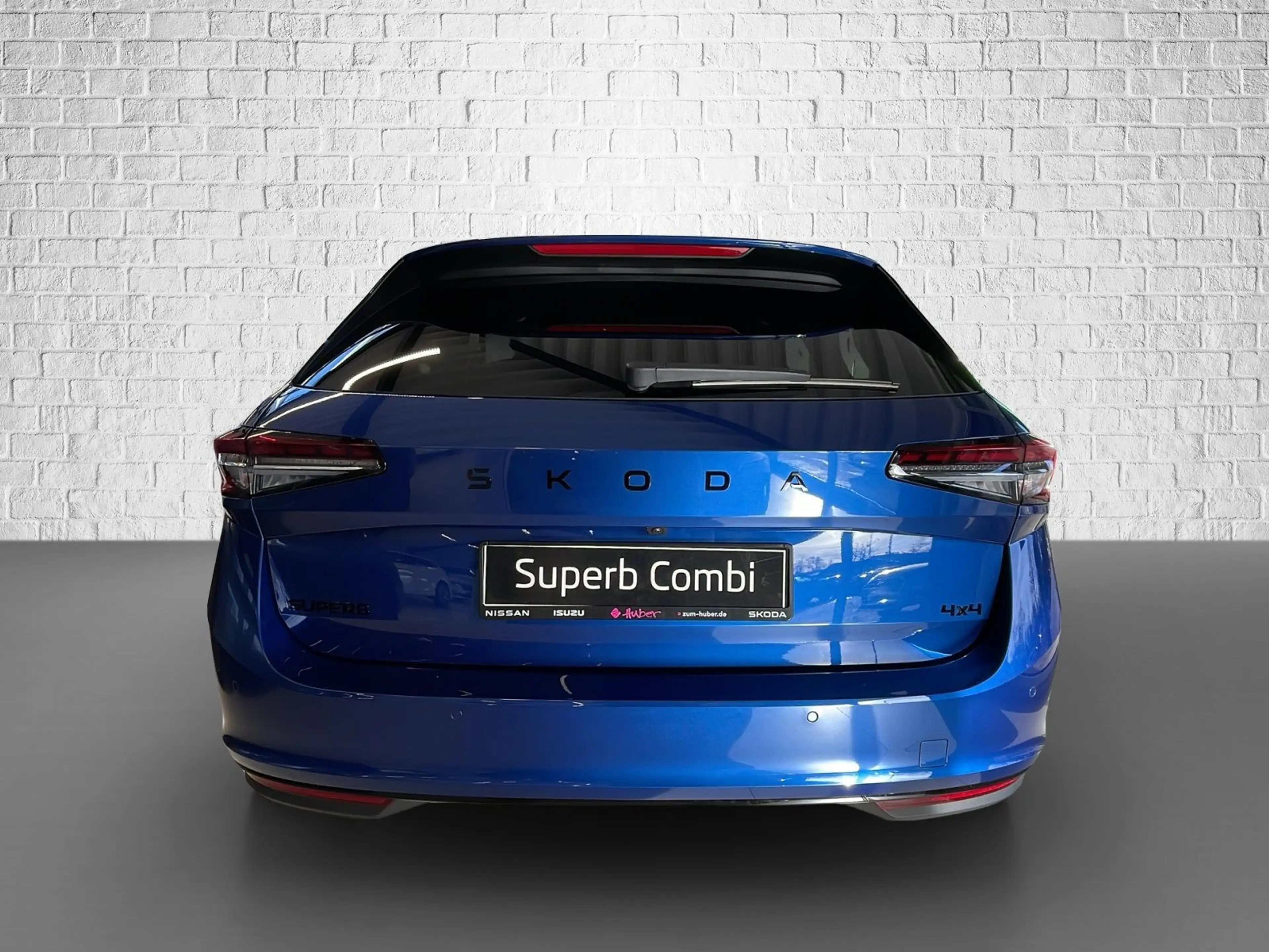 Skoda Superb Combi 2,0 TSI DSG 4x4  Sportline — photo 4