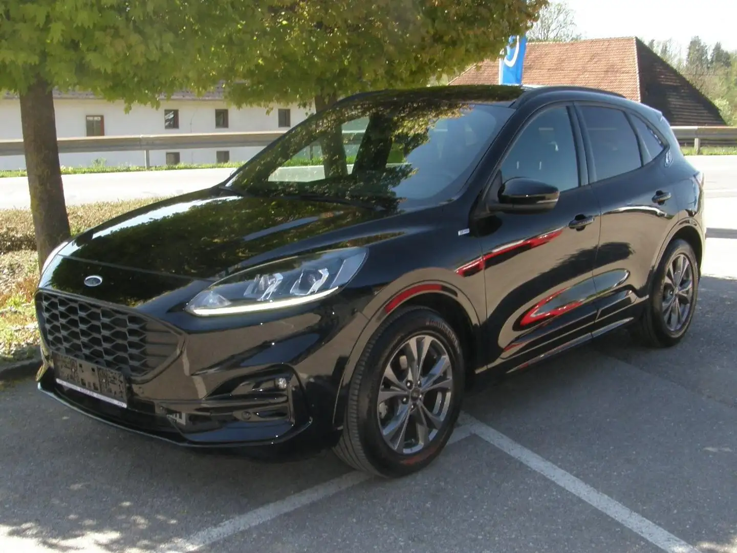 Ford Kuga ST-Line Schwarz - 1