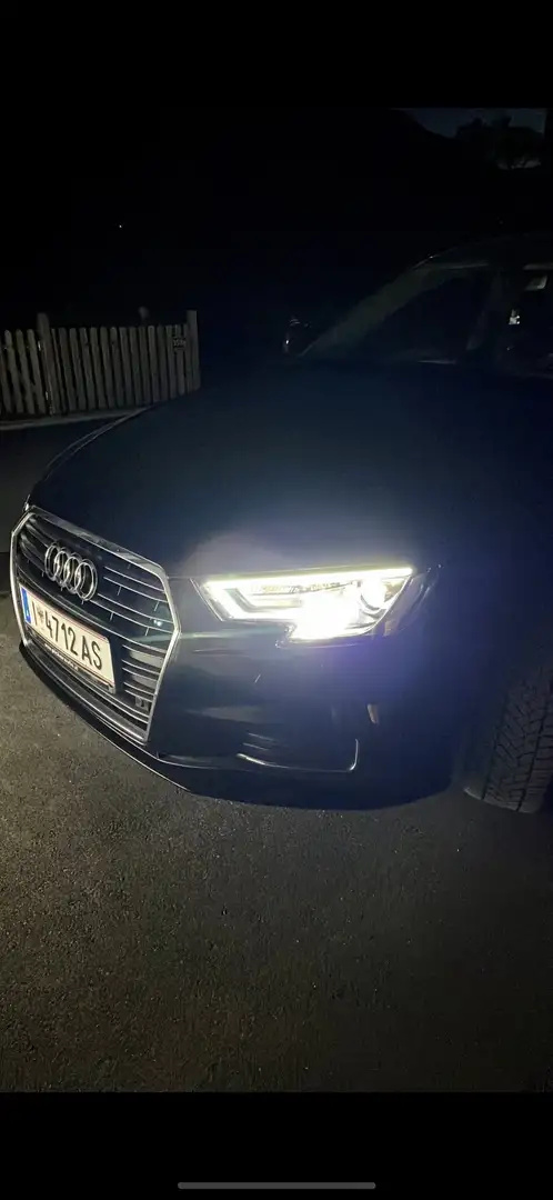 Audi A3 SB 1,6 TDI sport Schwarz - 2
