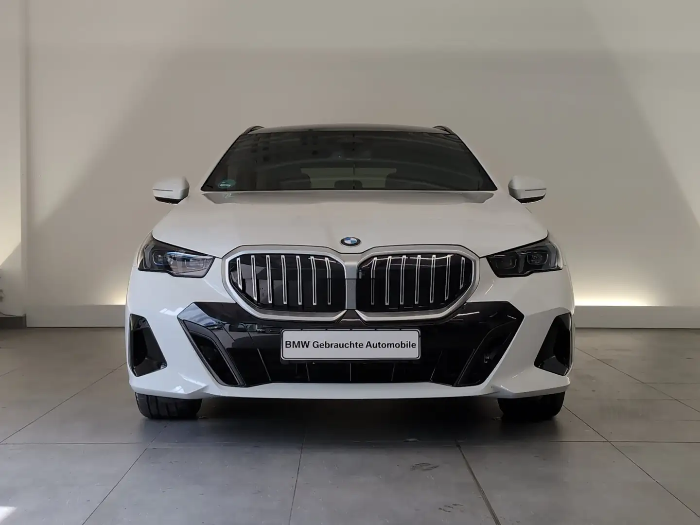 BMW 520 d Touring M Sportpaket AHK/HiFi/Pano/DAB Weiß - 2