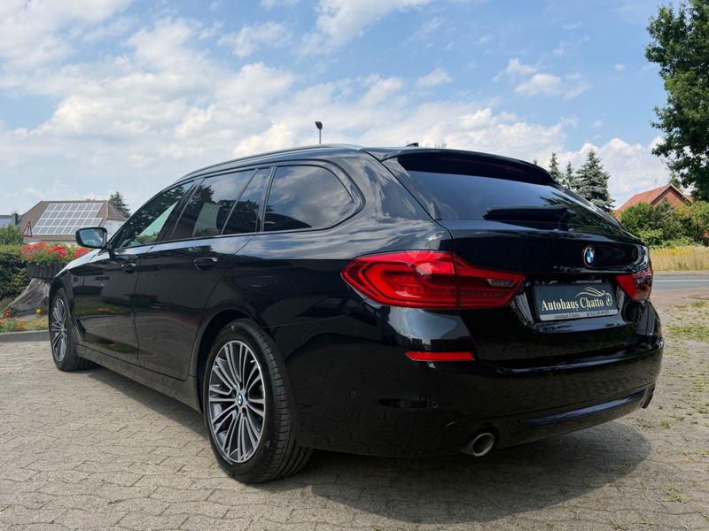 BMW 520 d xDrive Sport Line LED, Kamera, Live Cockpit — photo 7