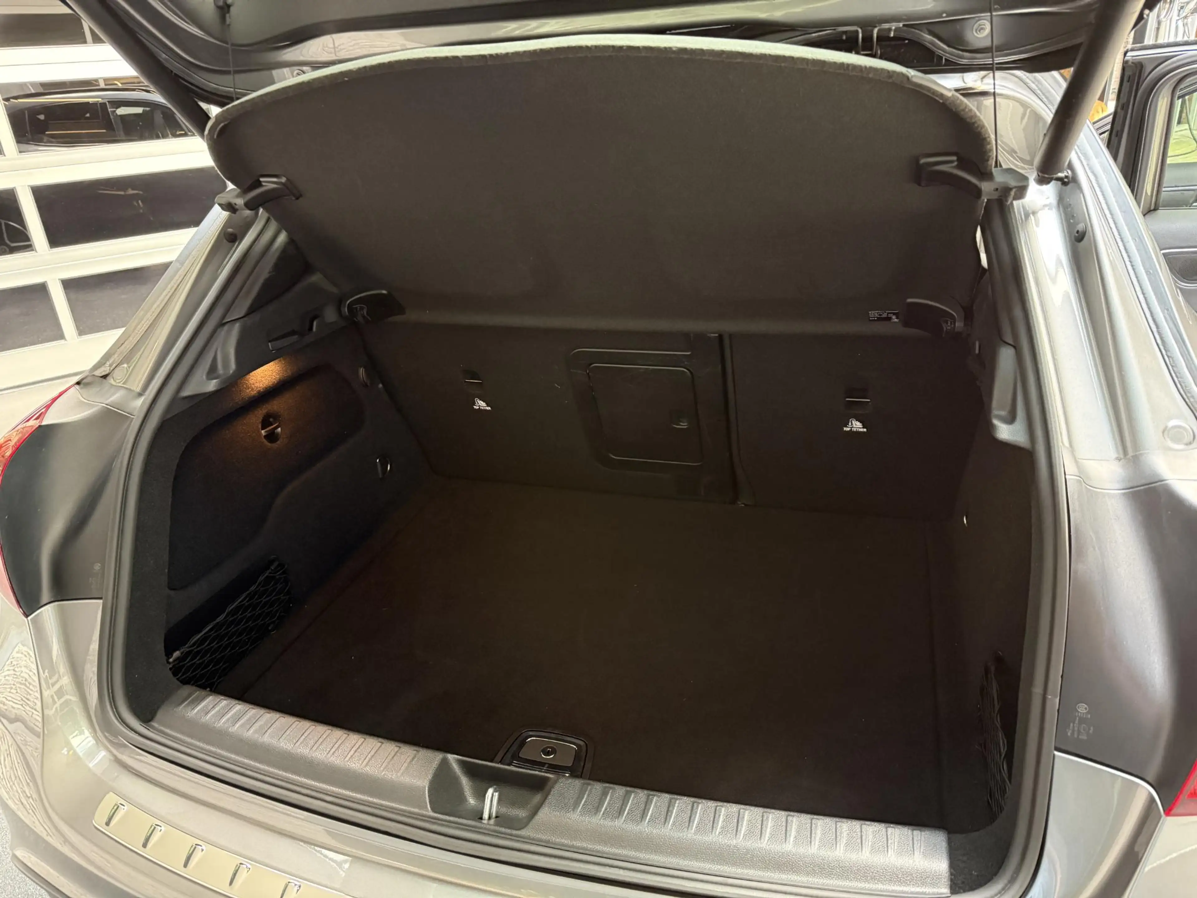 Mercedes-Benz GLA 180 Business Solution AMG Limited Panoramadak! — photo 12