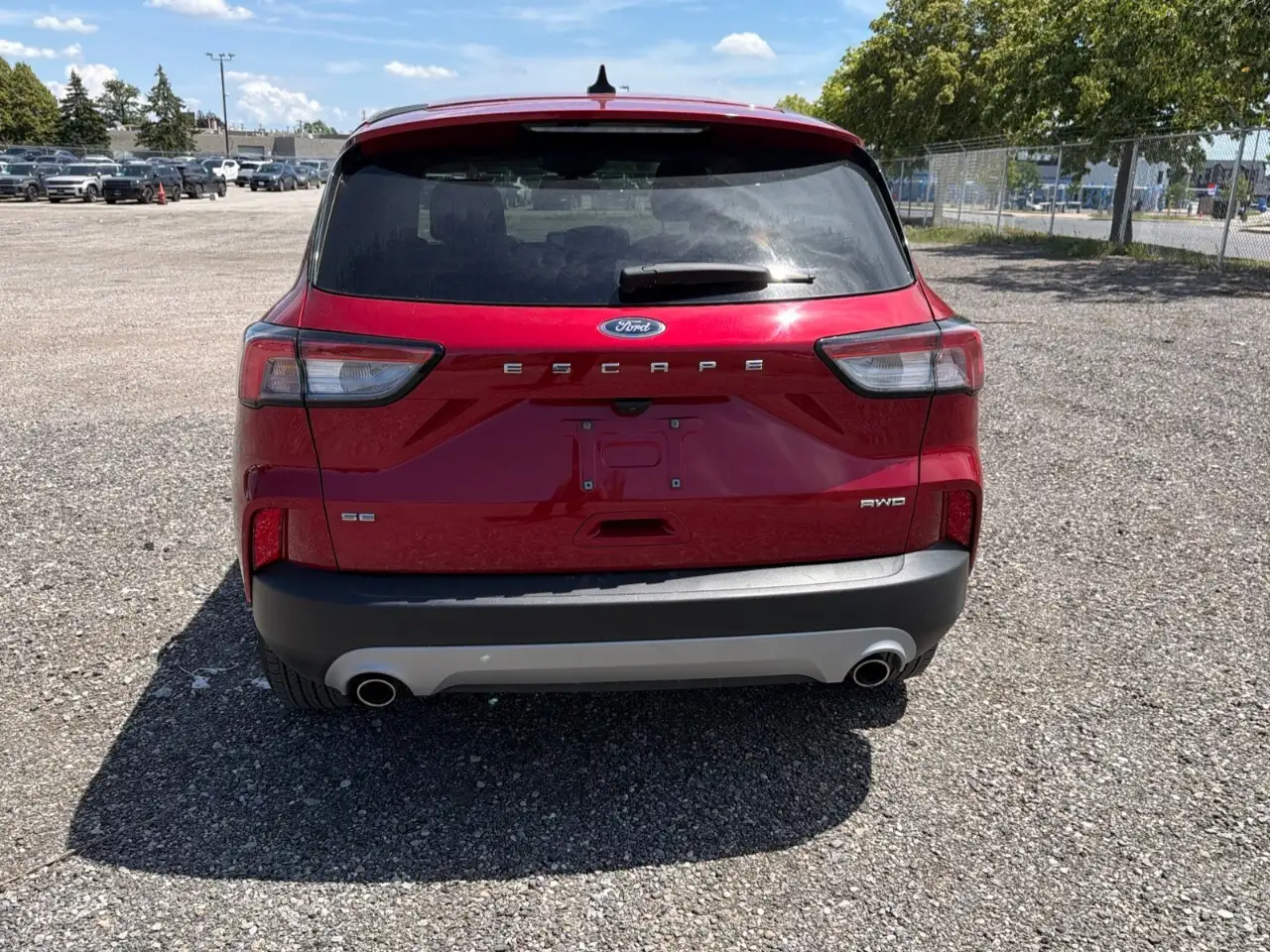 Ford Escape снимка Ford Escape