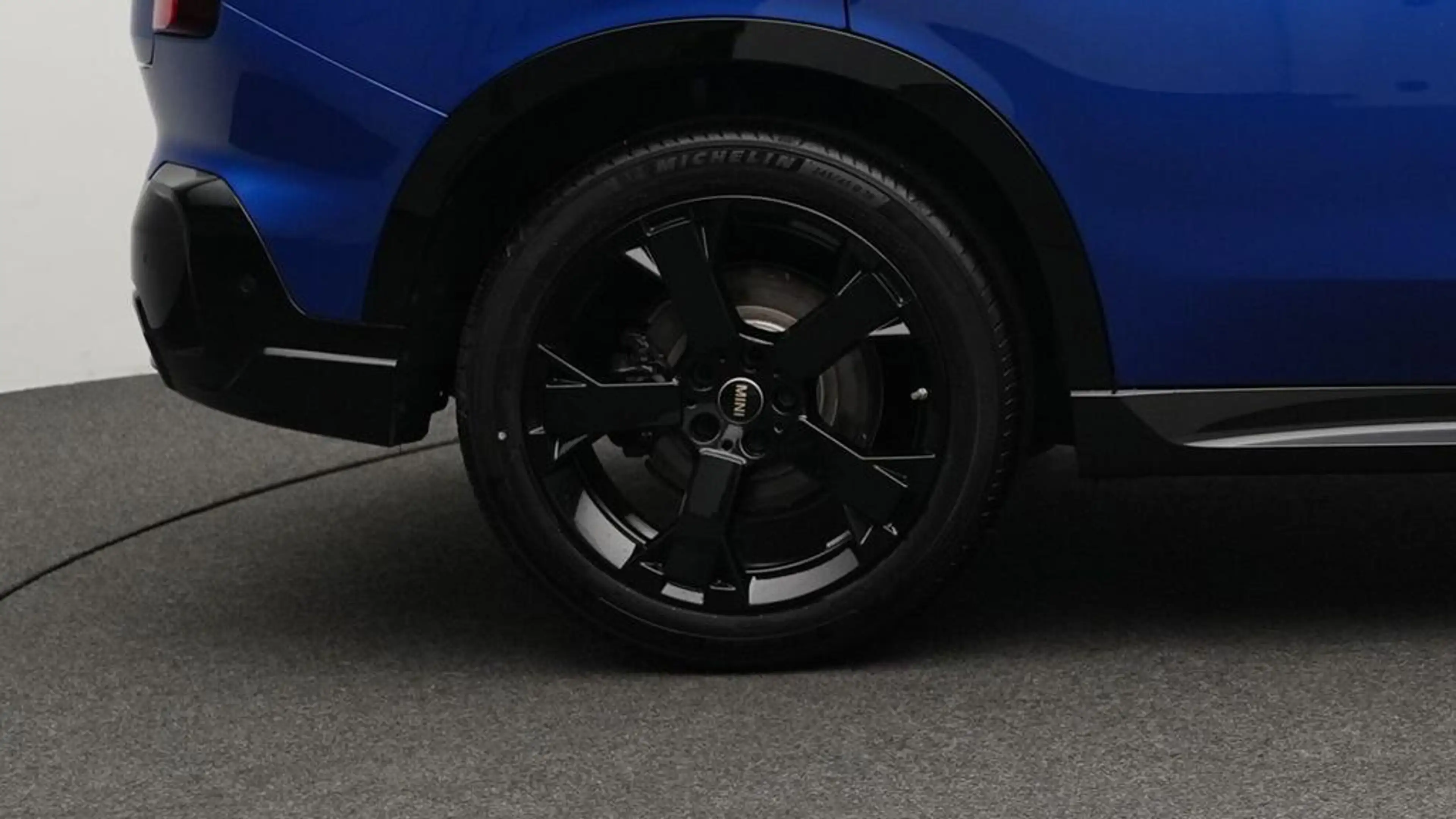 MINI Countryman D John Cooper Works Trim — photo 12