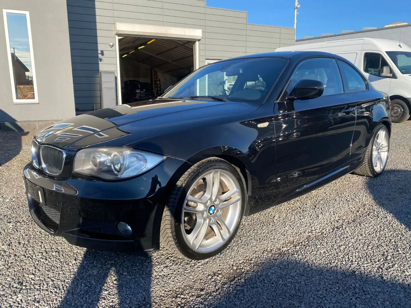 BMW 118 1er Coupe 118d*M-Packet*2.HD*TüvNeu*Klima*Xenon Schwarz - 2