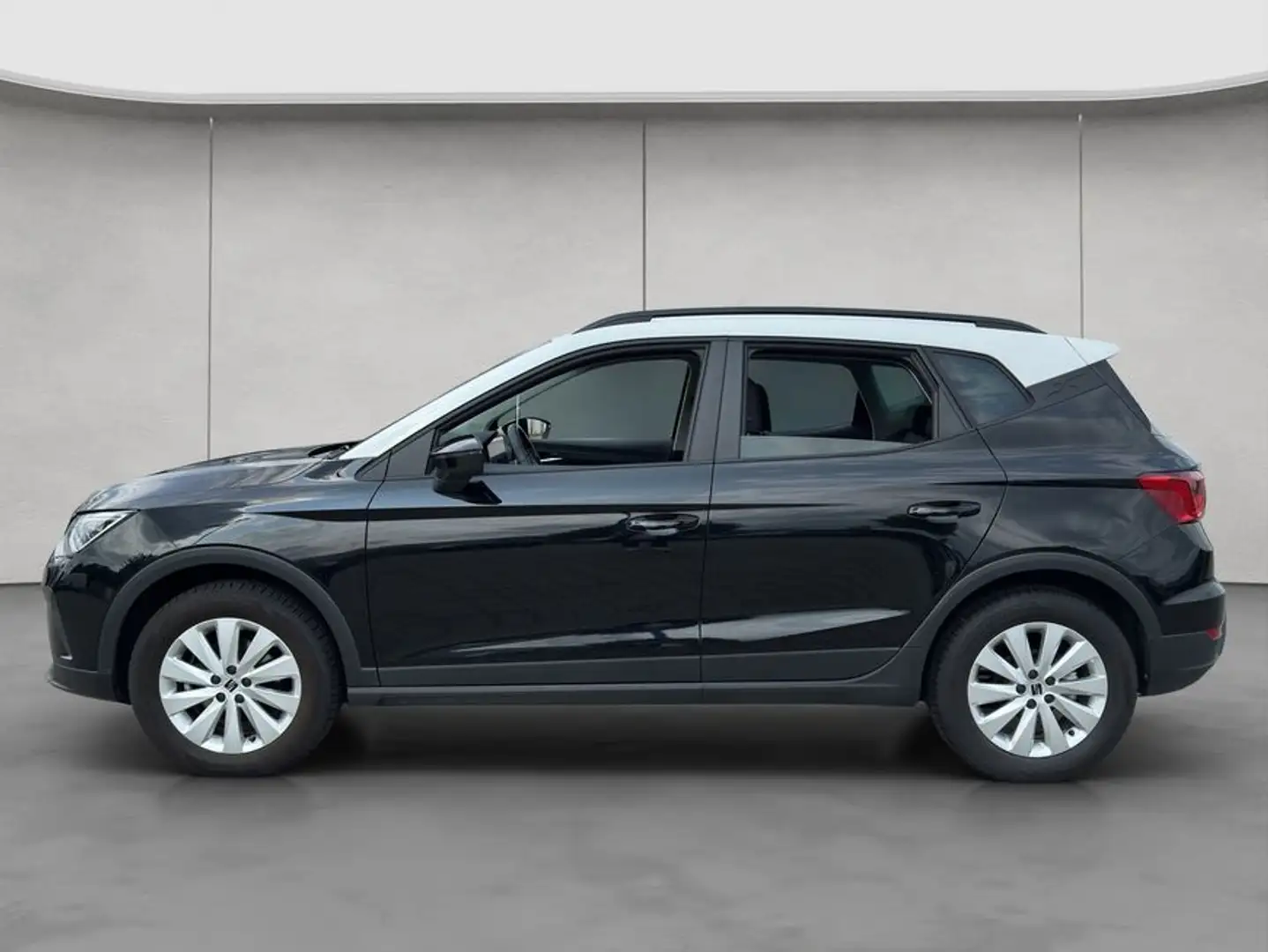 SEAT Arona 1.0 TSI OPF DSG Style Schwarz - 2
