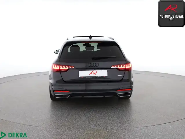 Audi A4 view 4