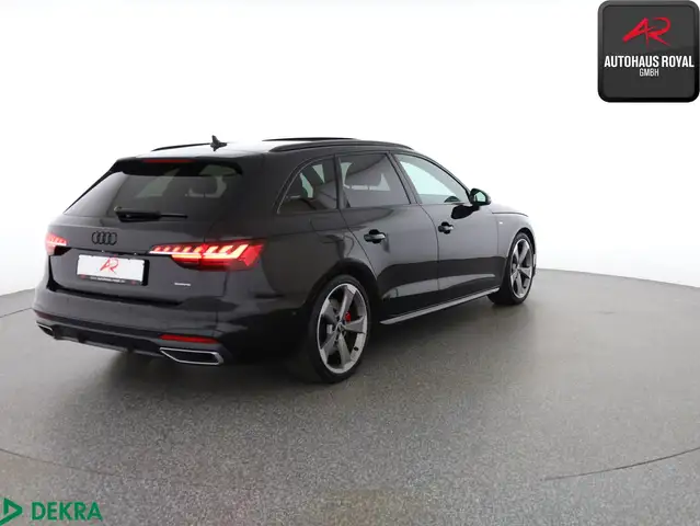 Audi A4 view 5