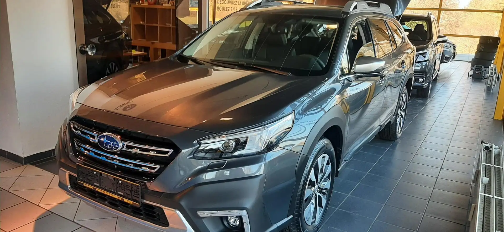 Subaru OUTBACK Outback 2.5i Platinum  LEDER VOLL! Grigio - 2