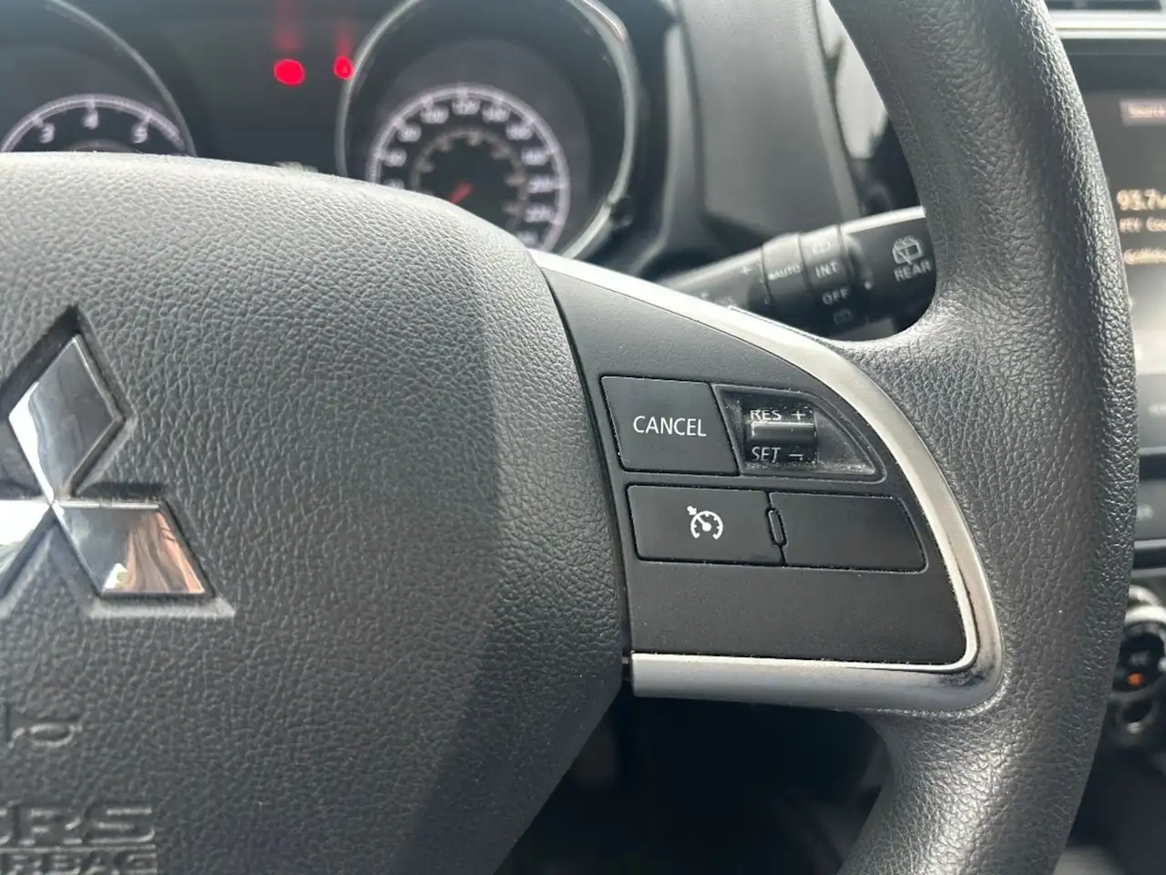 Mitsubishi RVR снимка Mitsubishi RVR