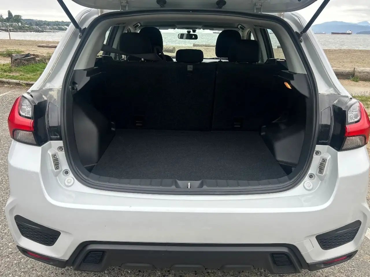 Mitsubishi RVR снимка Mitsubishi RVR