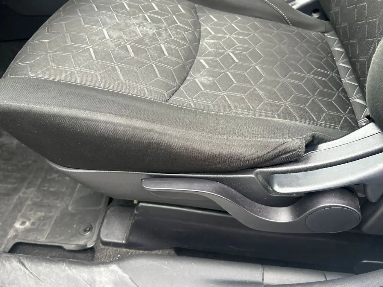 Mitsubishi RVR снимка Mitsubishi RVR