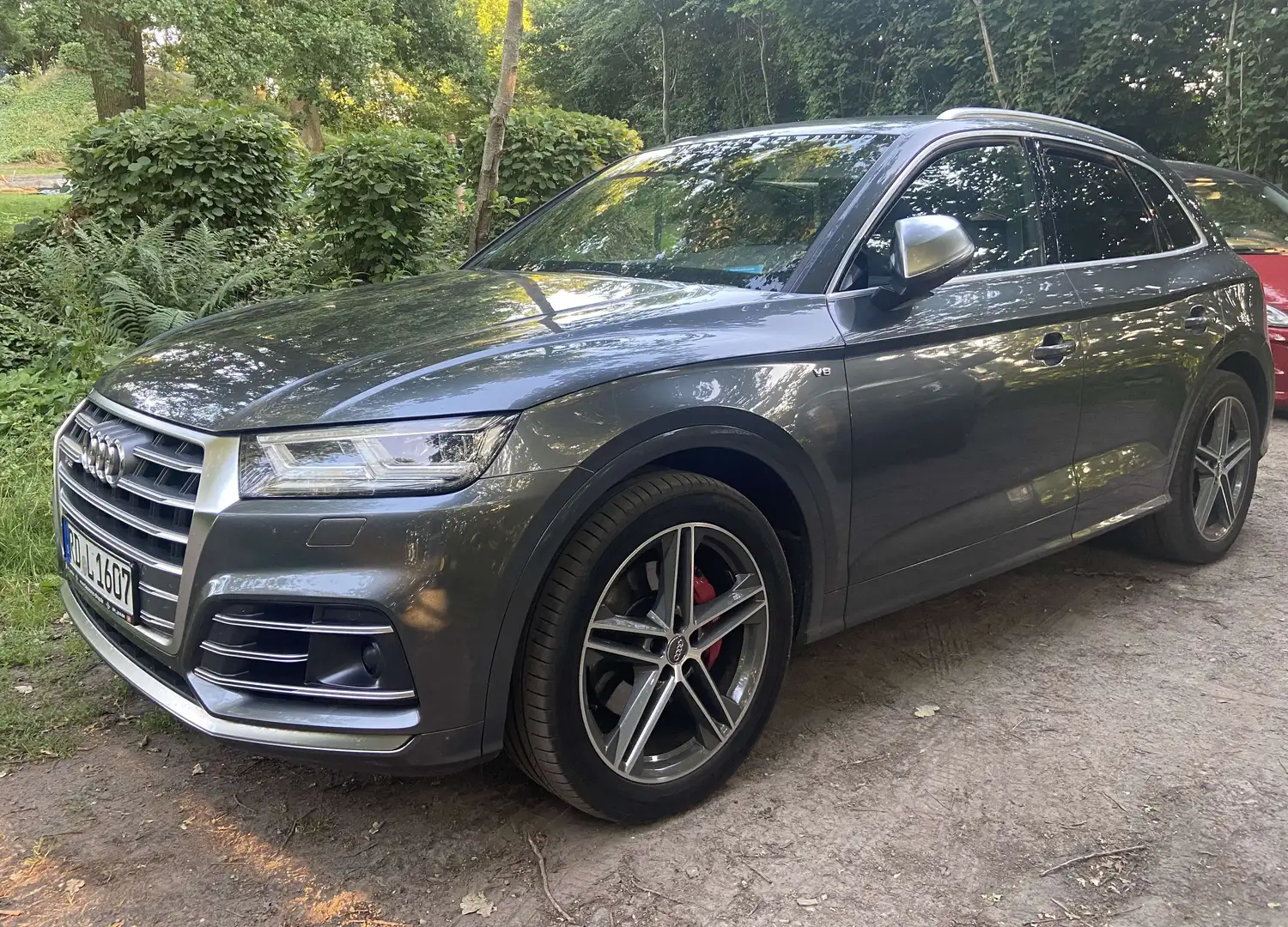 Audi SQ5 SQ5 8 Fach - Garagenfahrzeug - Top gepflegt Grau - 1