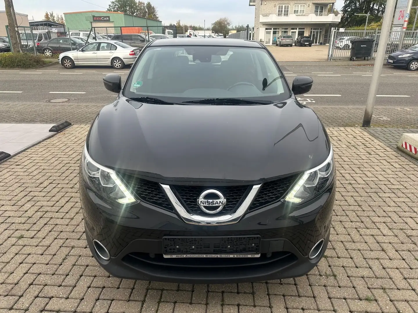 Nissan Qashqai Acenta Navi Xenon Rückfahrkamera Černá - 2
