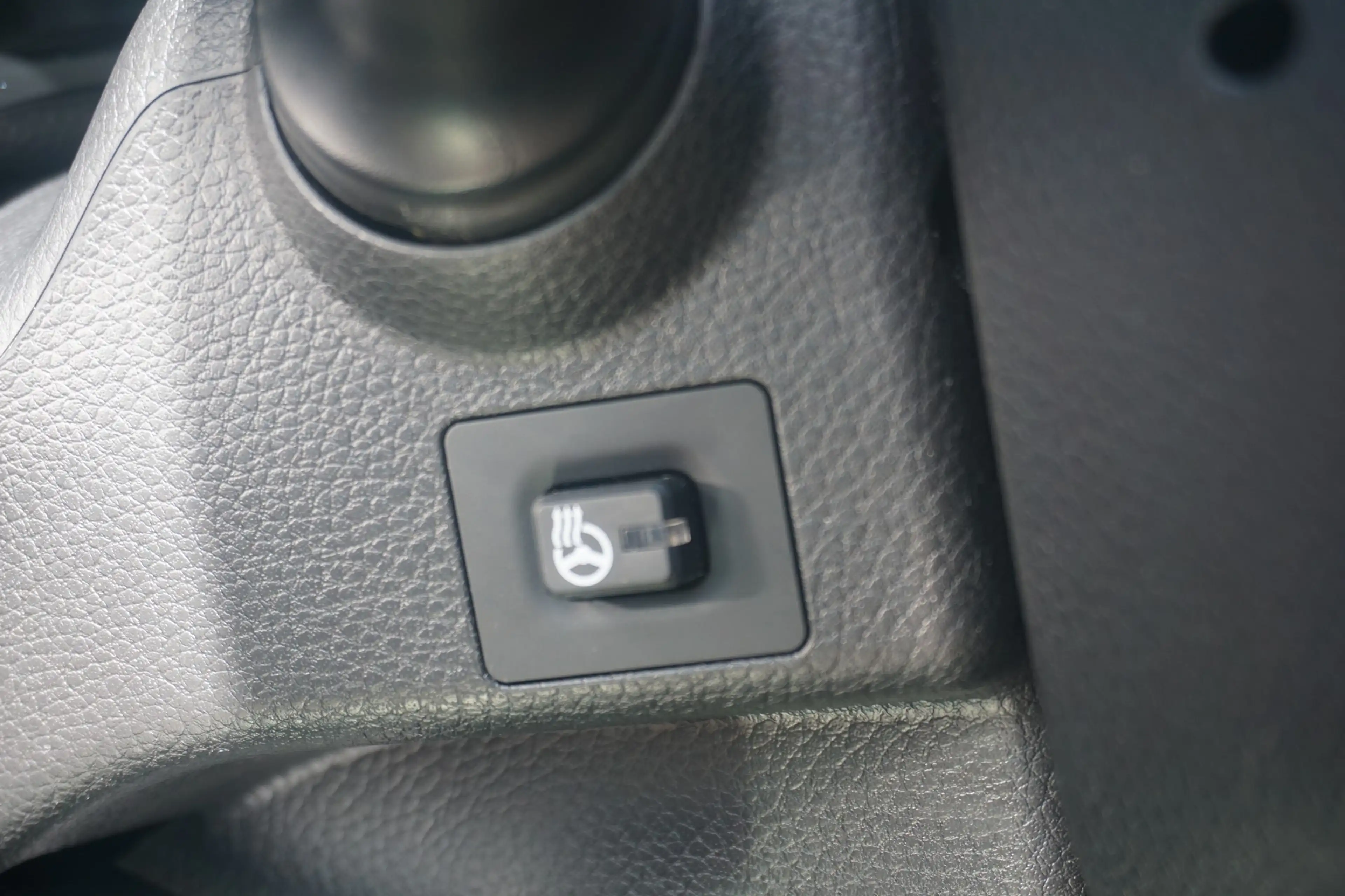 Hyundai i40 Kombi 1.6 GDI Space Blue Navi Kamera — photo 29