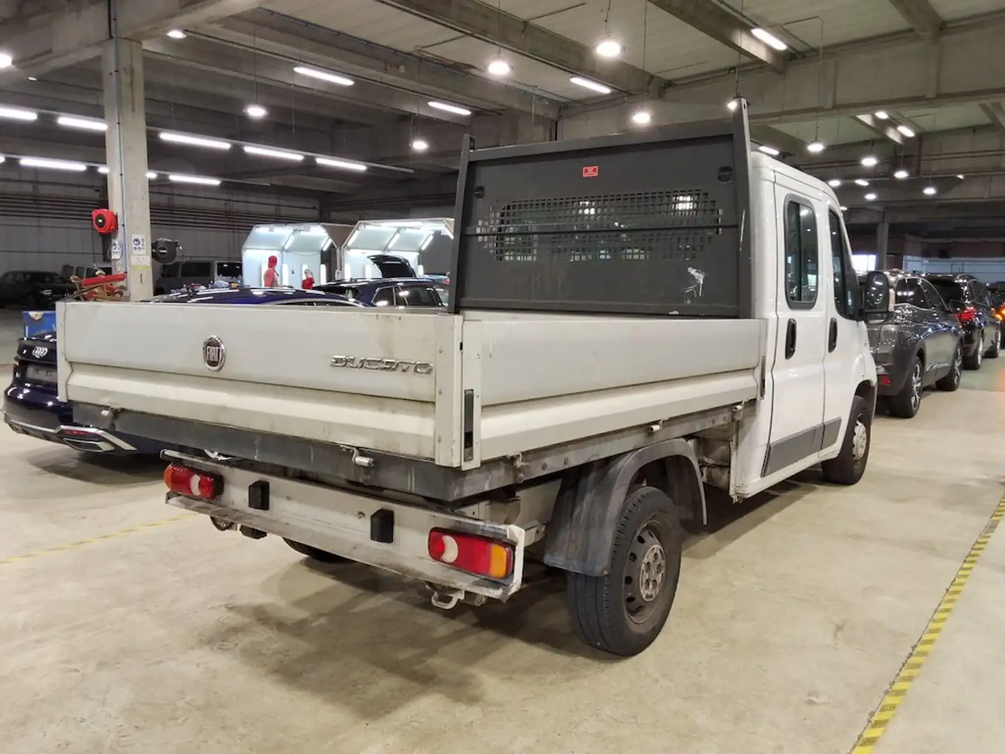 Fiat Ducato 2.3 Multijet M STOCK avec BENNE - 2
