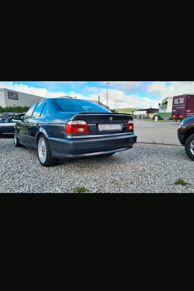 BMW 520i, foto 4