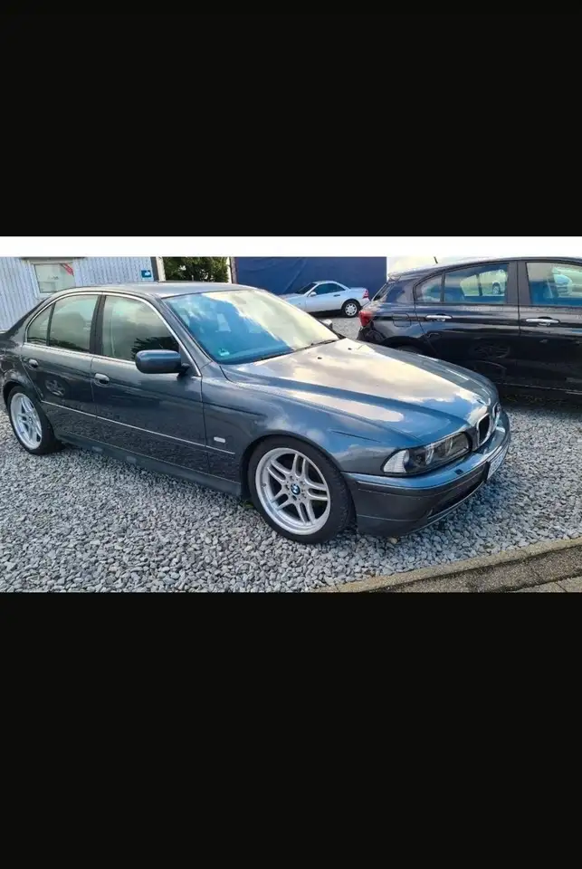 BMW 520i, foto 2
