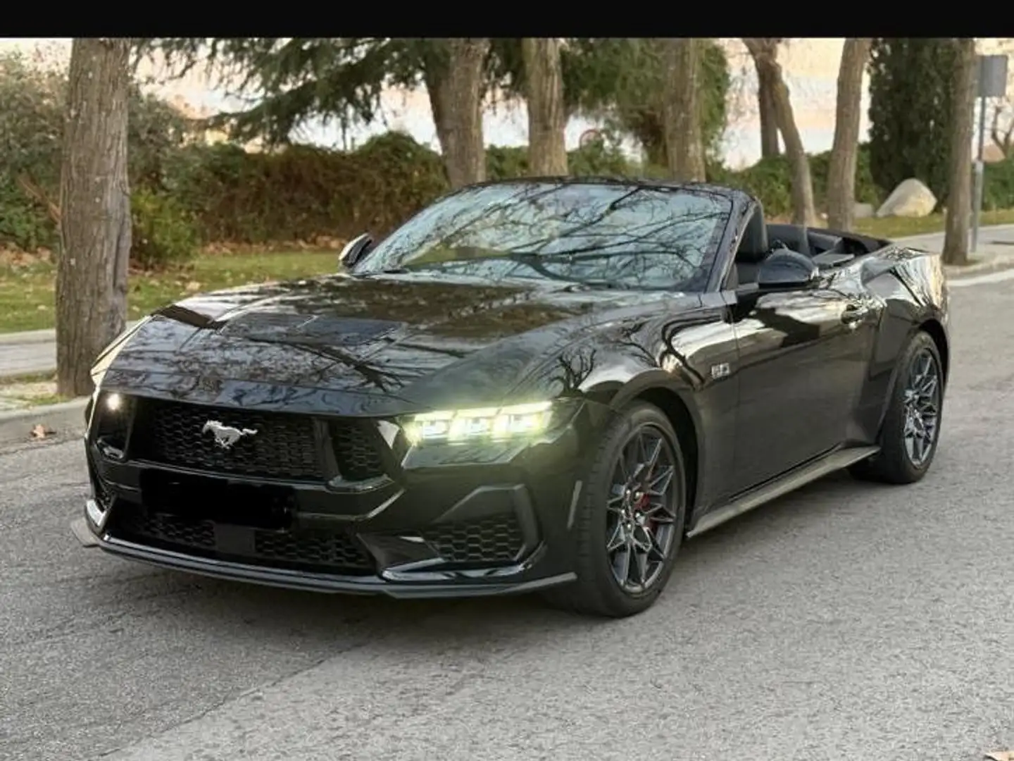 Ford Mustang Mustang Convertible 5.0 Ti-VCT V8 Aut. GT Schwarz - 1