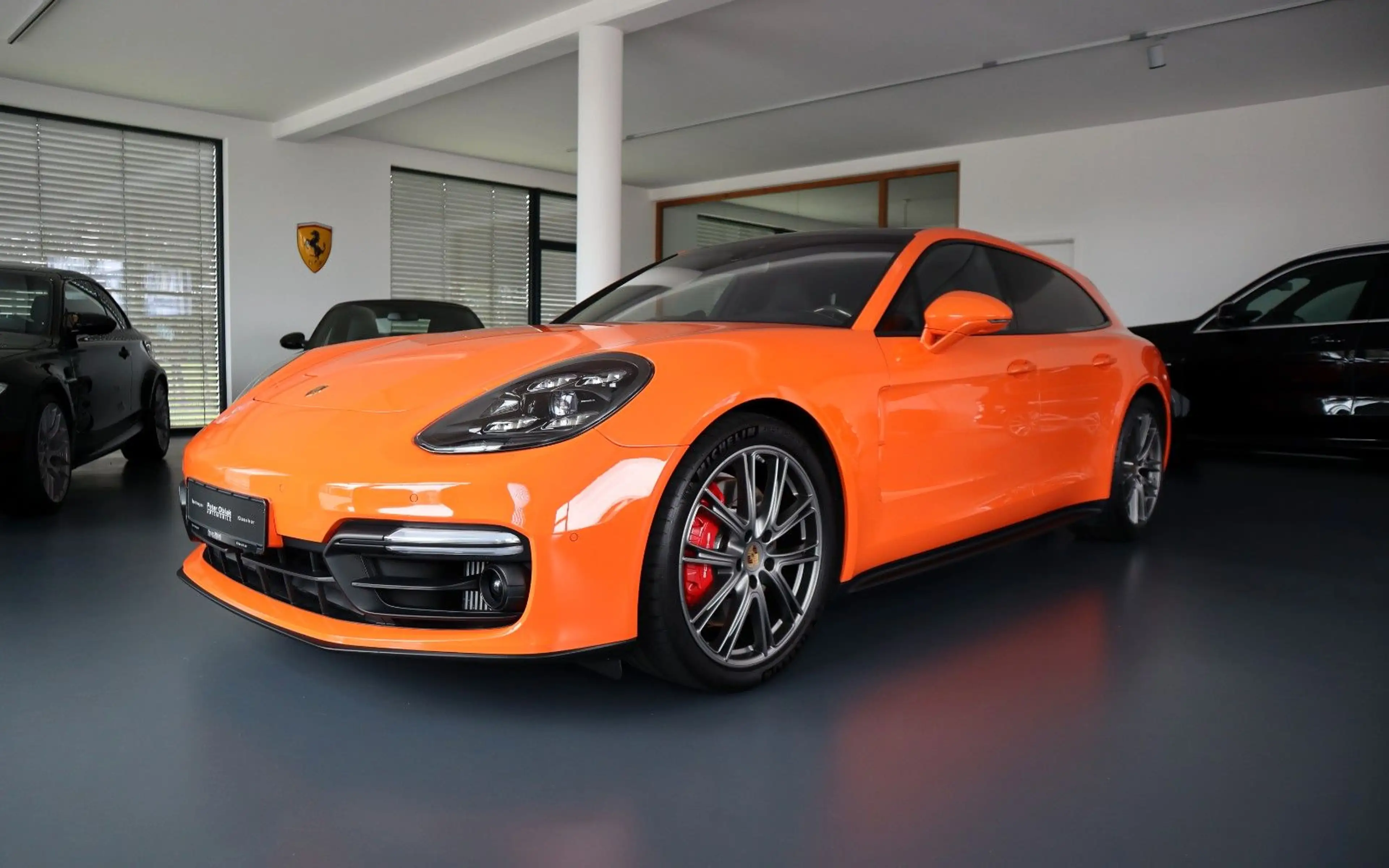 Porsche Panamera Sport Turismo GTS / max Voll / Porsche Exclusive — photo 2