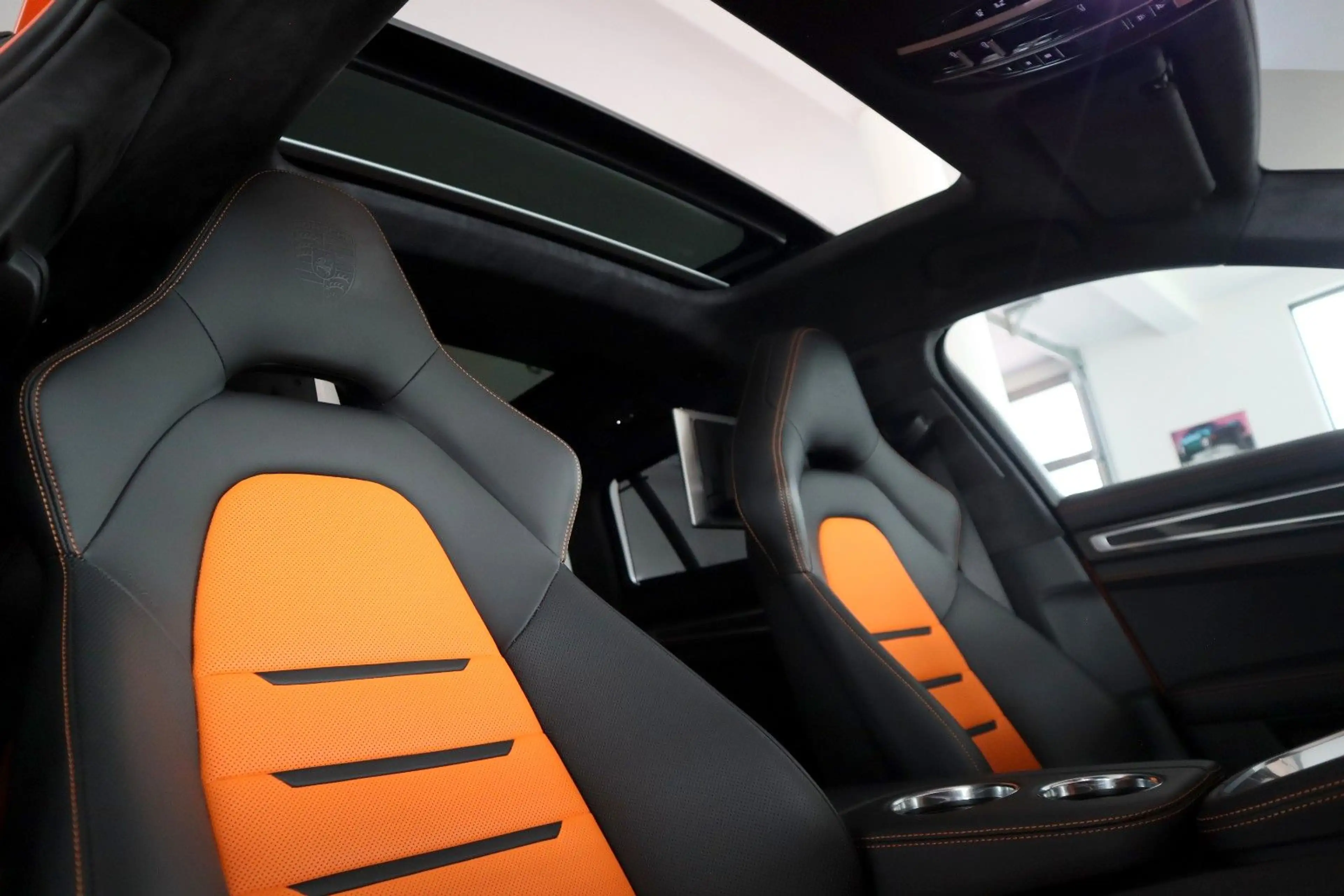 Porsche Panamera Sport Turismo GTS / max Voll / Porsche Exclusive — photo 13