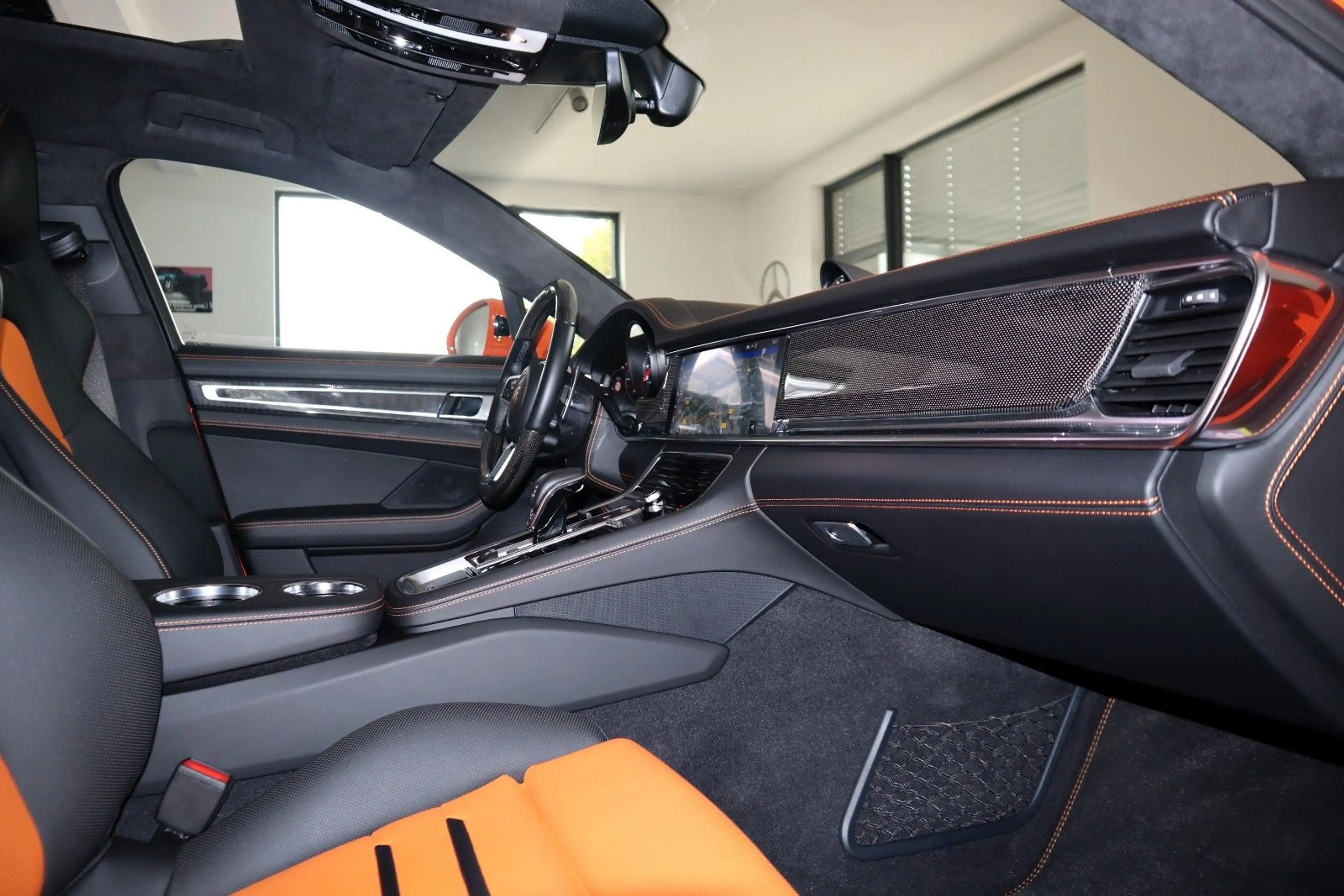 Porsche Panamera Sport Turismo GTS / max Voll / Porsche Exclusive — photo 14
